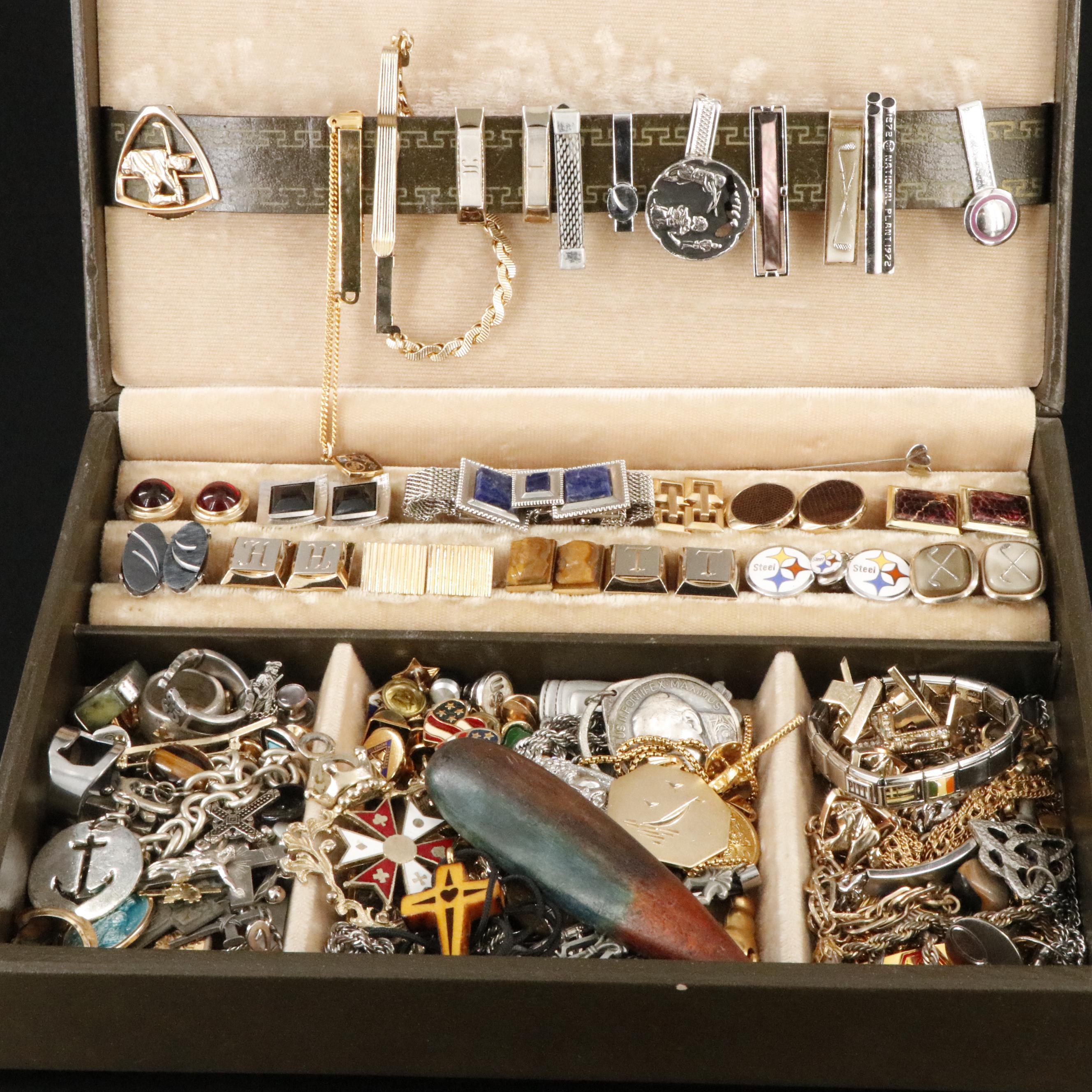Uncommon Discoveries: Jewelry Collection
