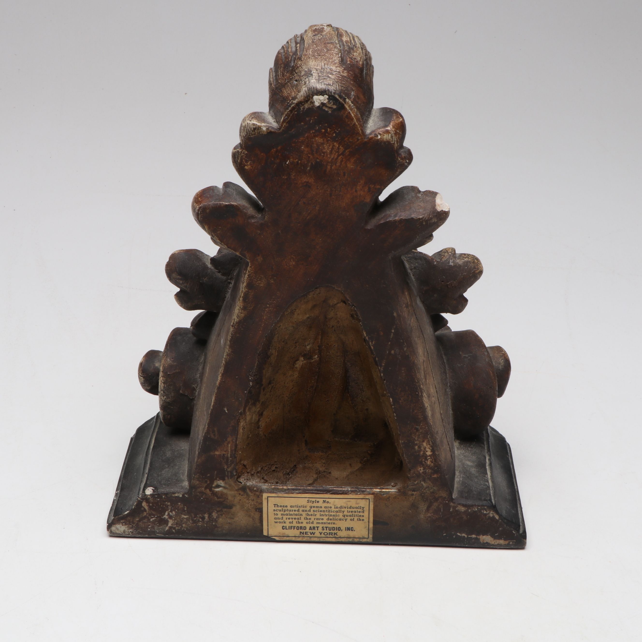 Clifford Art Studio Painted Composite Tuscan Style Corbel Shelves