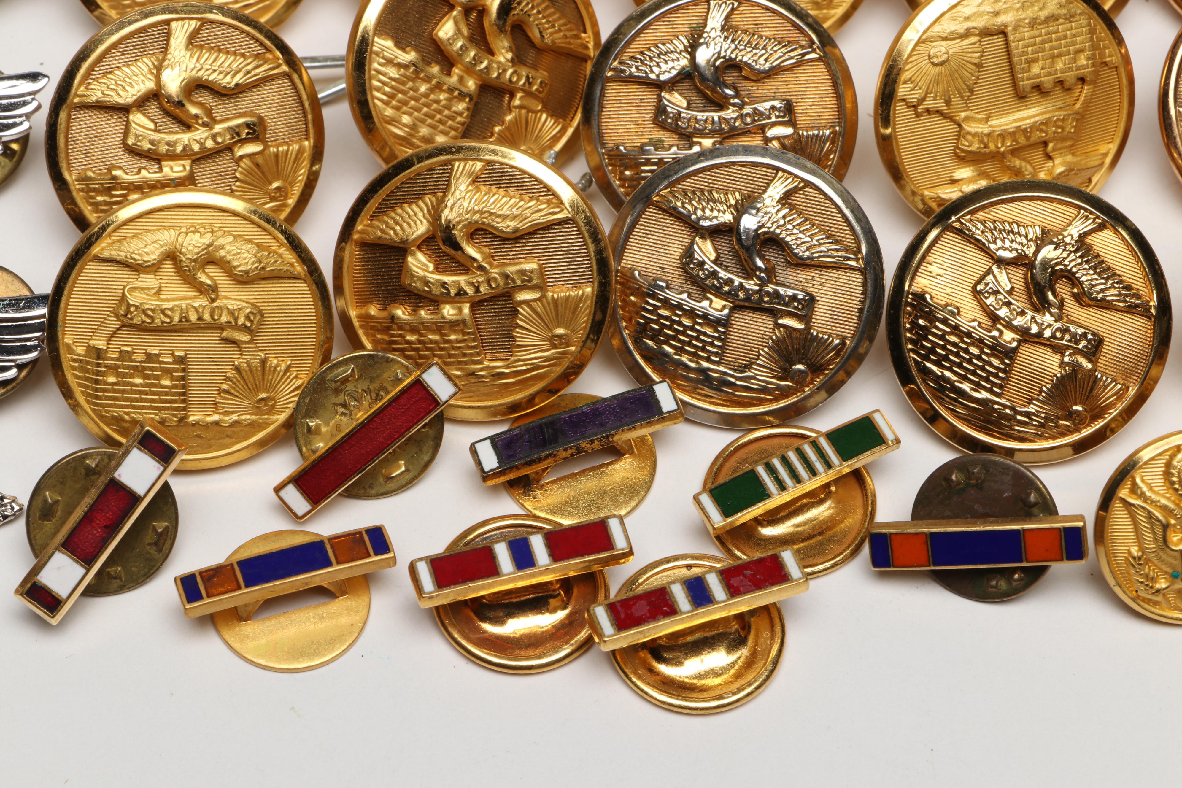 U.S. Army Major Oak Leaf Pins, Combat Infantry Badges and More