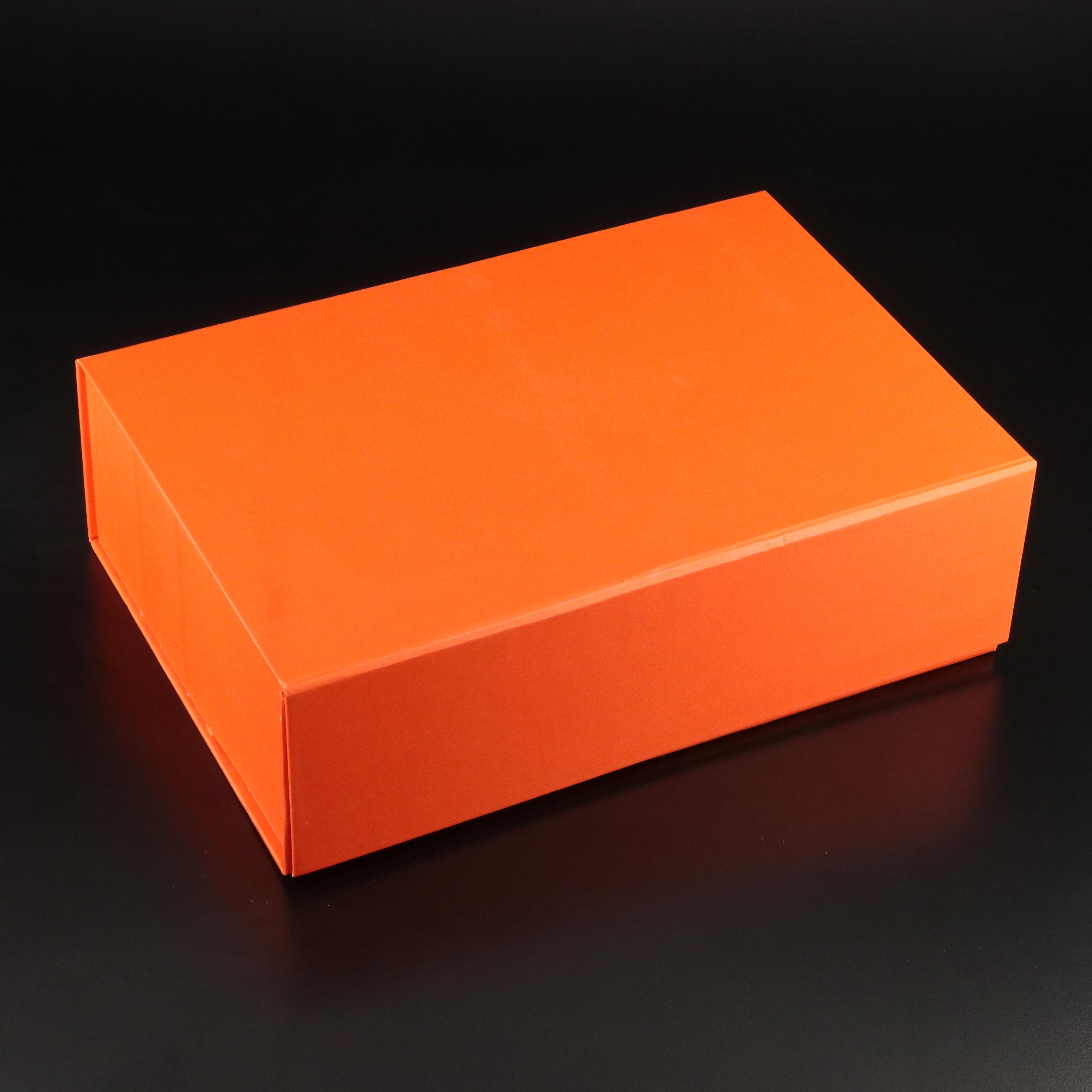 A Collection of Quartz Dress and Sport Watches Featuring Marc Jacobs and Amazfit