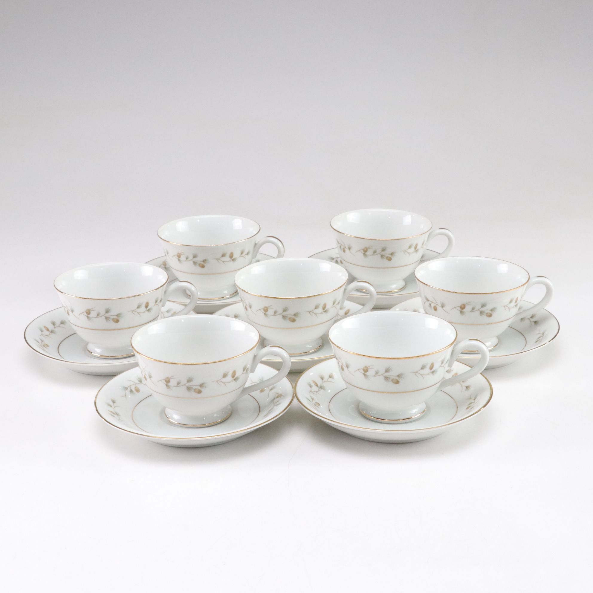 Rose China "Whispering Pine" Gilt Porcelain Dinnerware Set