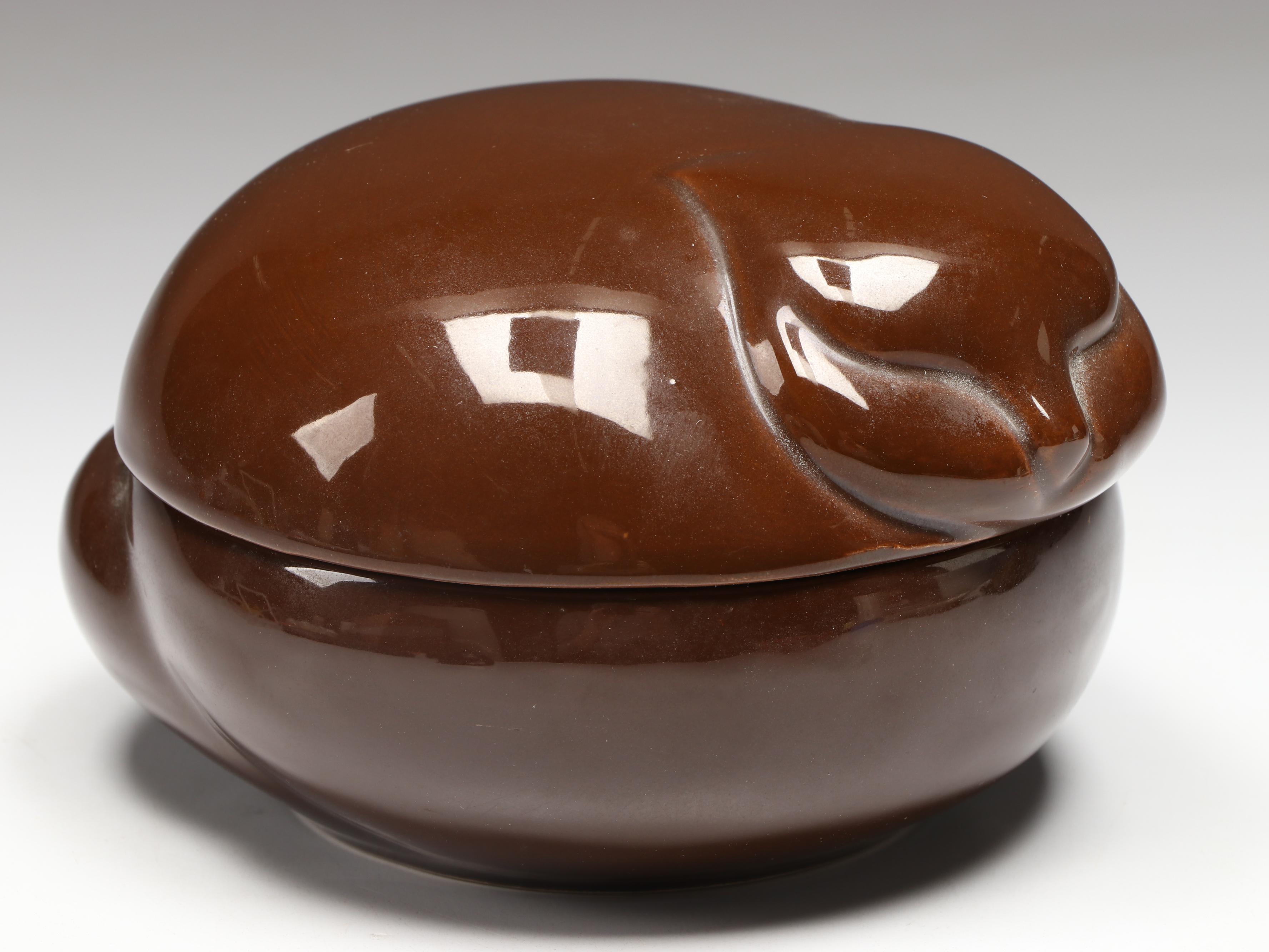 Tiffany & Co. Japanese Style Sleeping Cat Ceramic Box