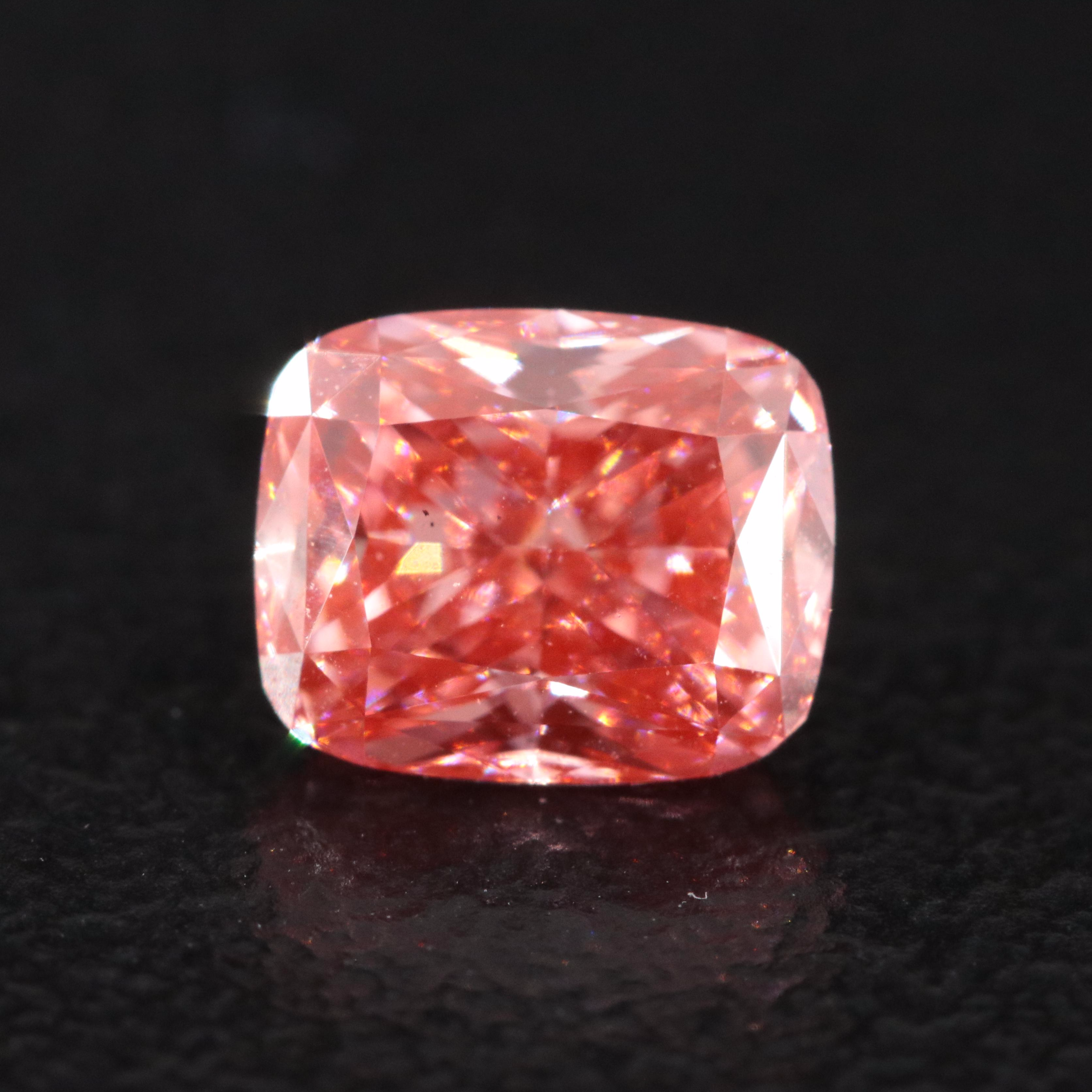 Loose 1.01 CT Lab Grown Fancy Pink Diamond with IGI Report