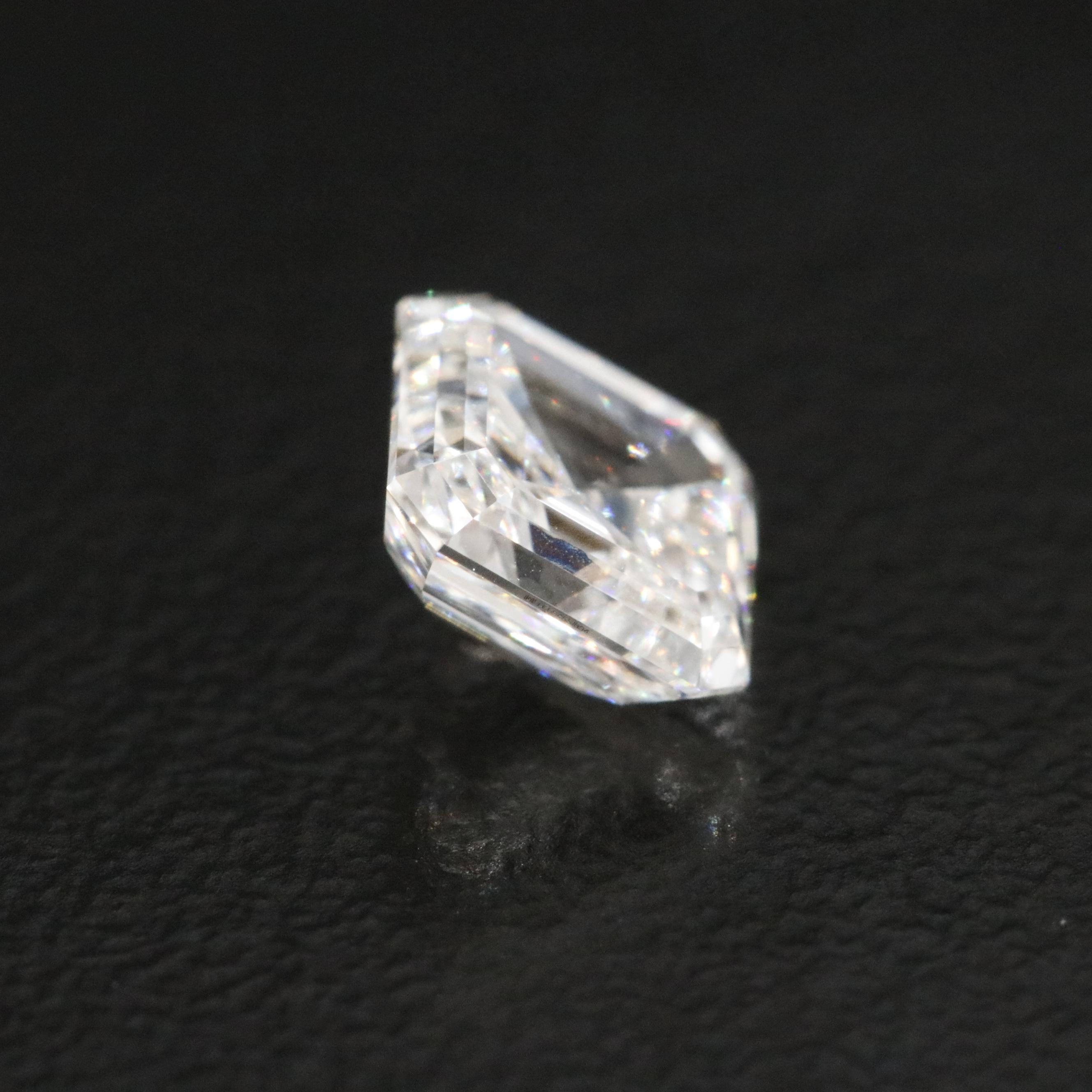 Loose 1.10 CT Lab Grown Diamond with IGI Report