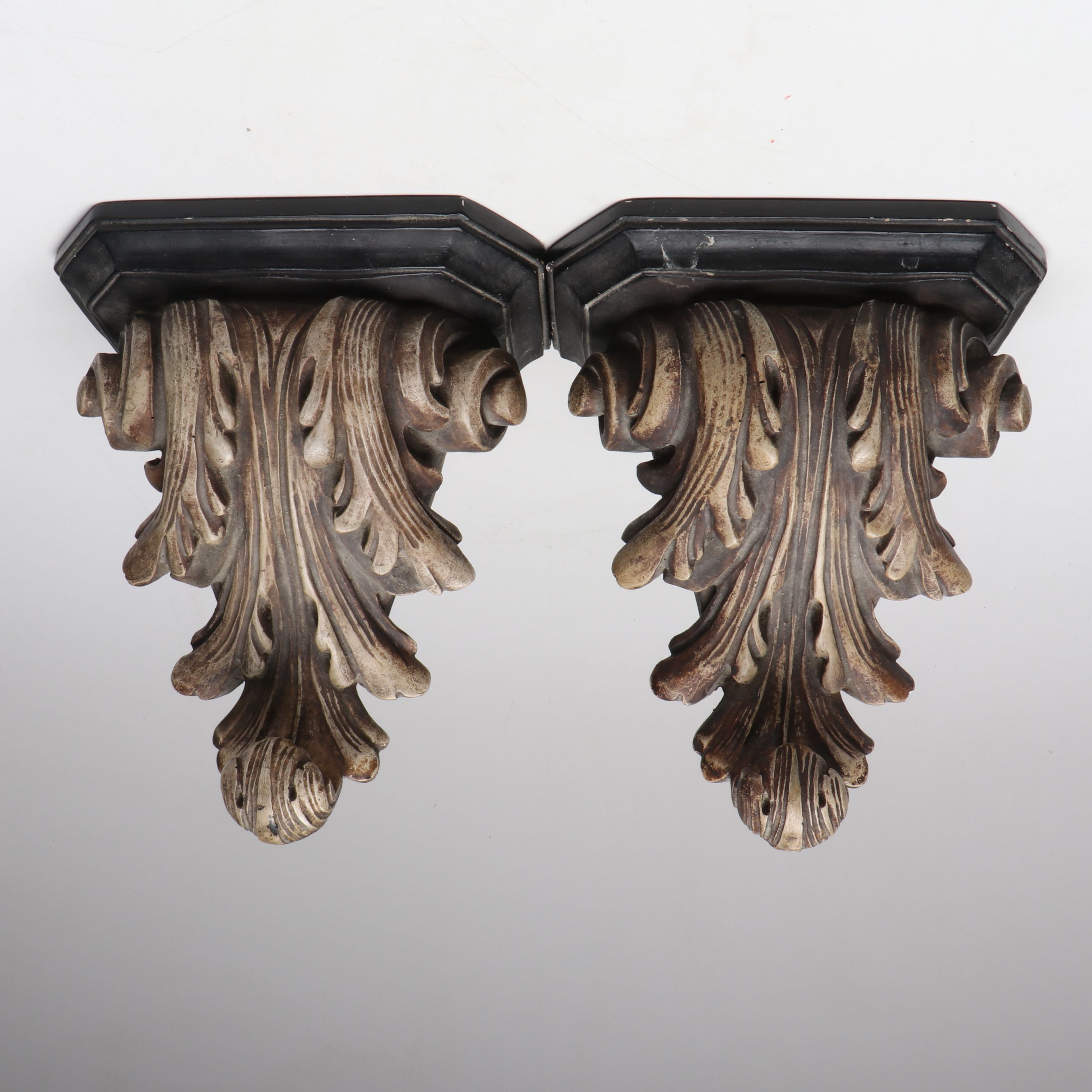 Clifford Art Studio Painted Composite Tuscan Style Corbel Shelves