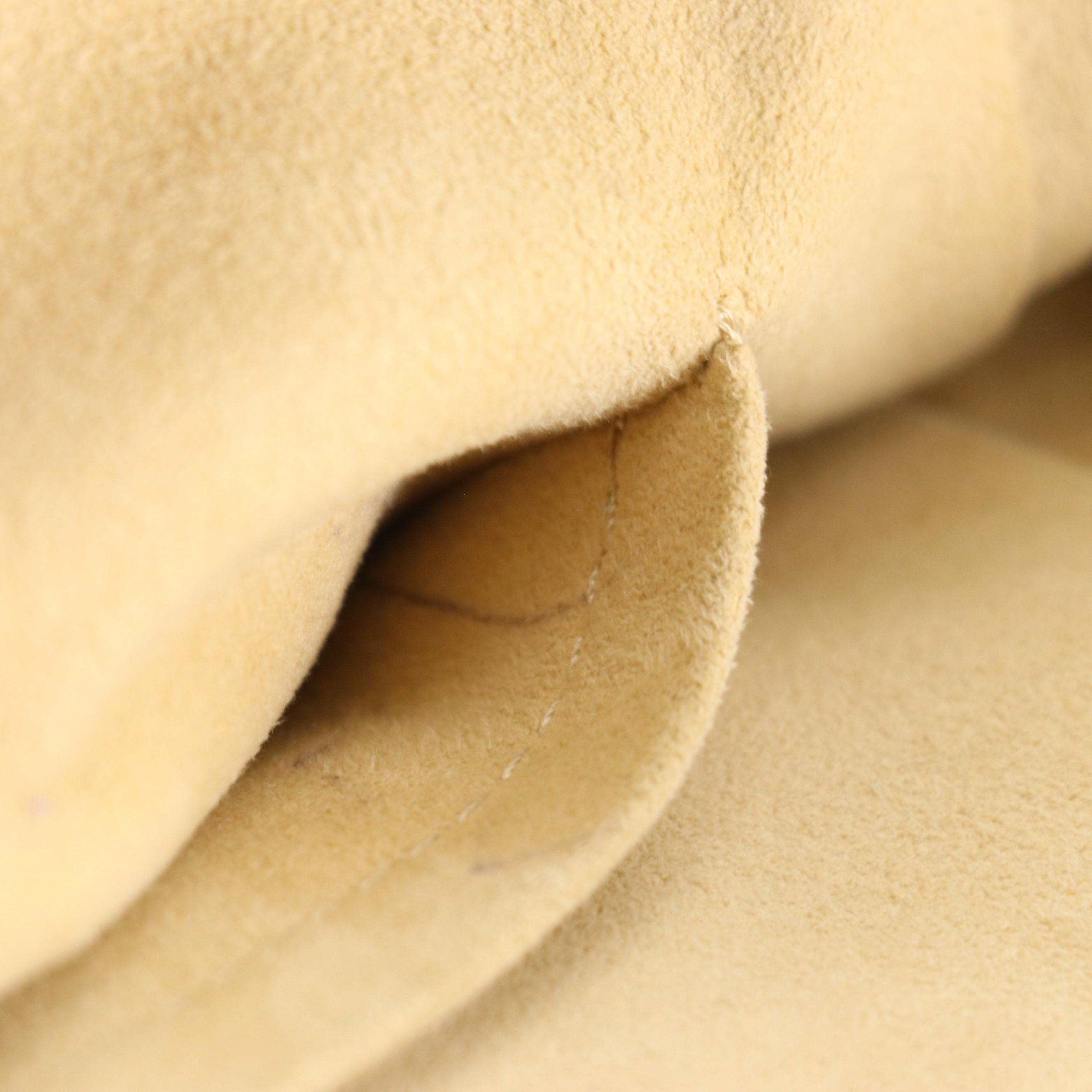 Louis Vuitton Manhattan PM Handbag in Monogram Canvas and Leather