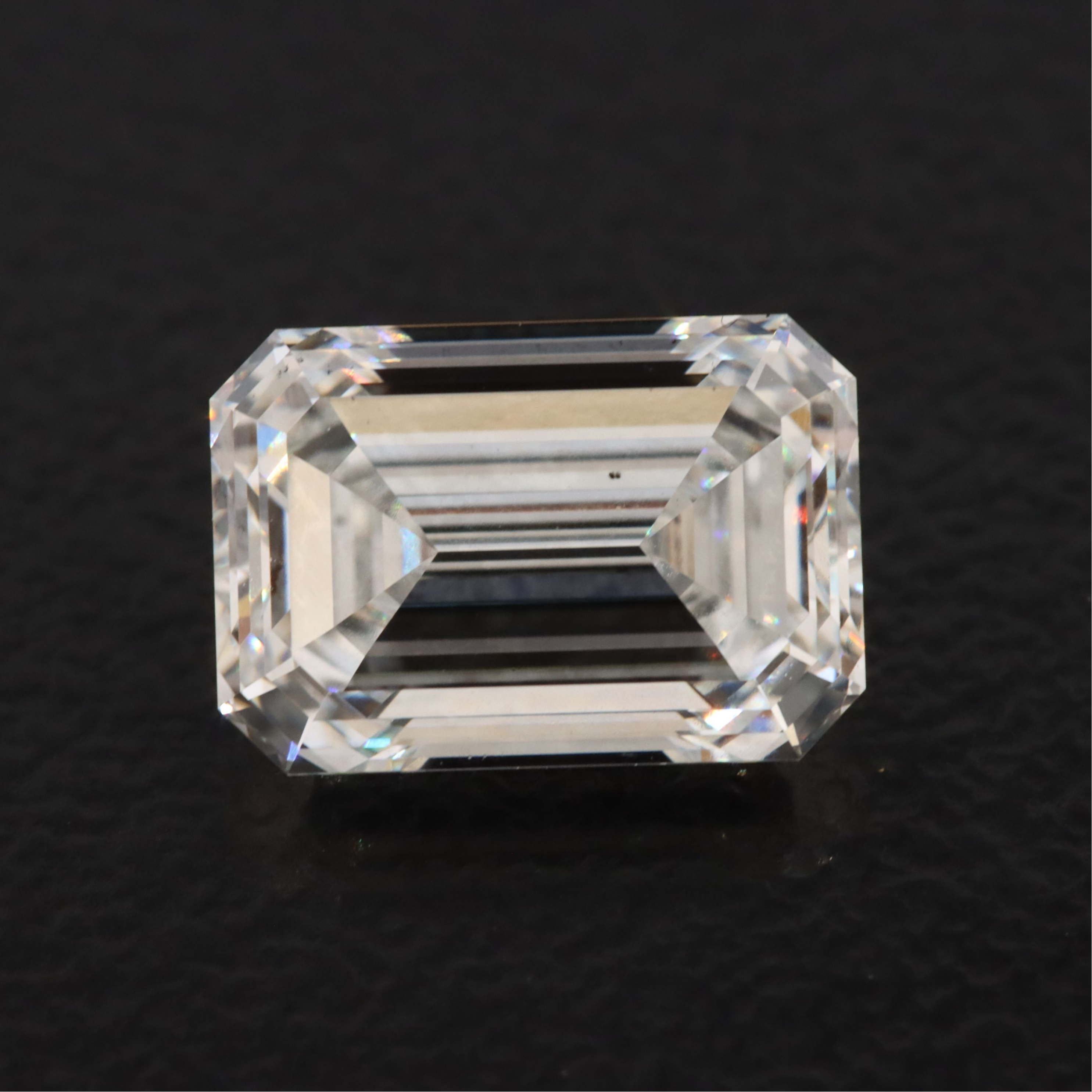 Loose 1.95 CT Lab Grown Diamond with IGI Report