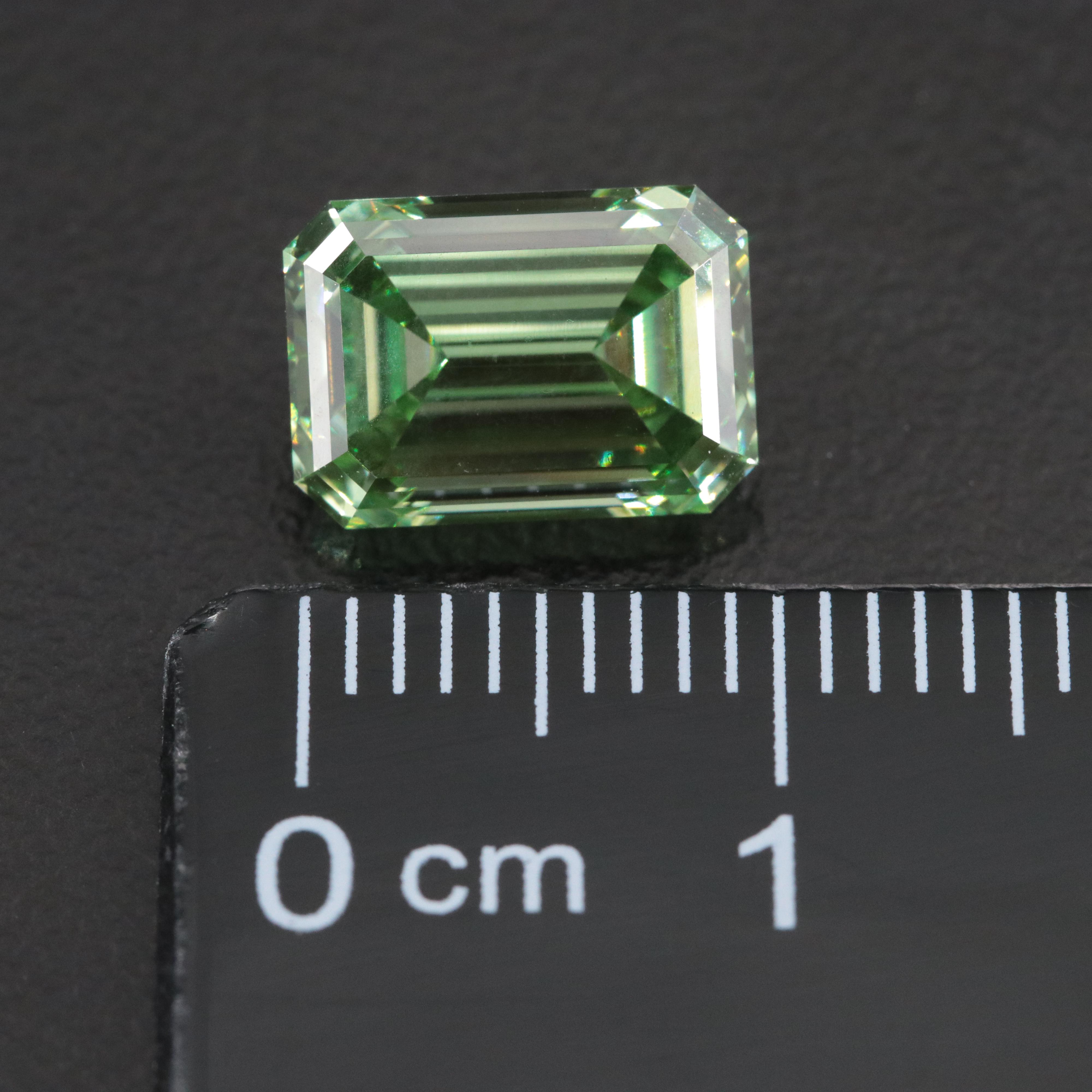 Loose 3.10 CT Lab Grown Fancy Green Diamond with IGI Report