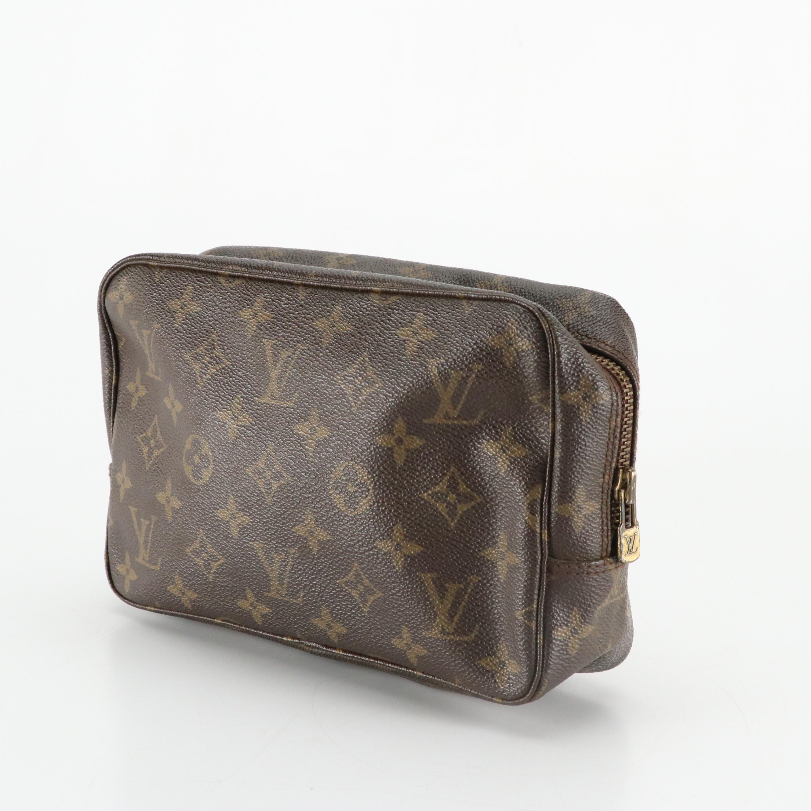 Louis Vuitton Trousse Toilette 23 in Monogram Canvas