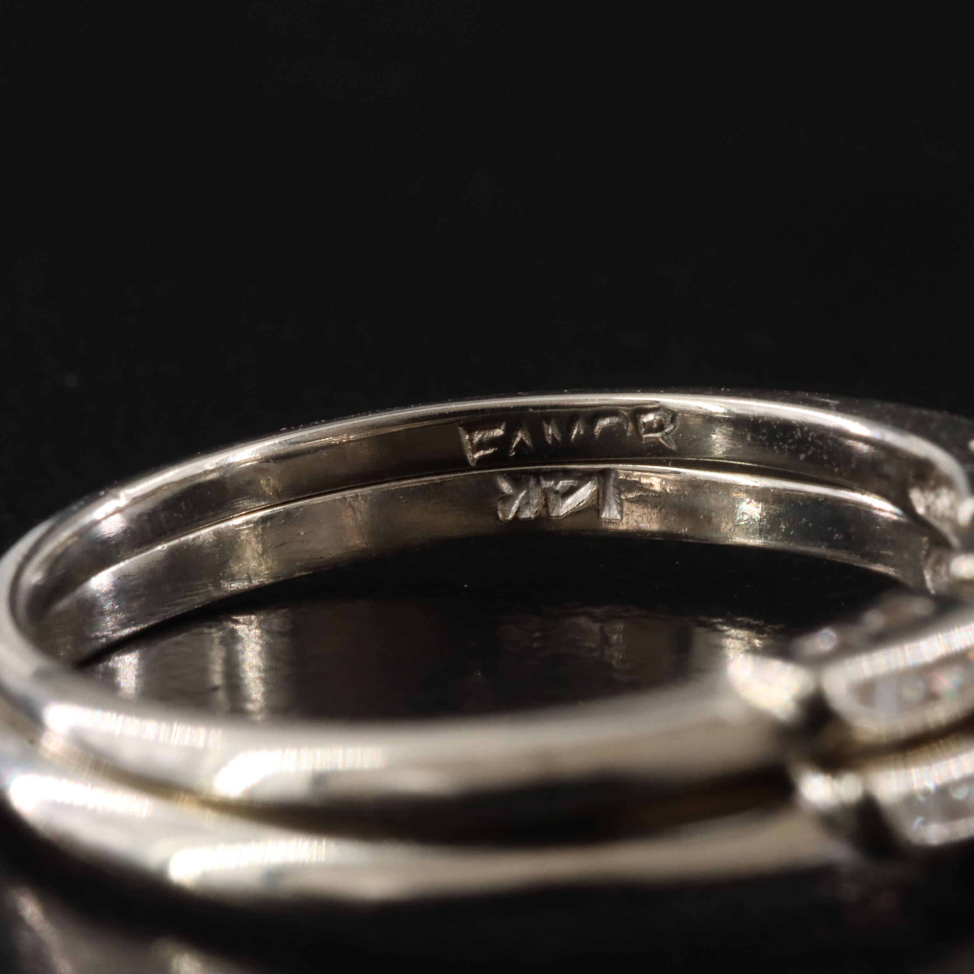 Vintage 14K 0.24 CTW Diamond Ring Interlocking Set