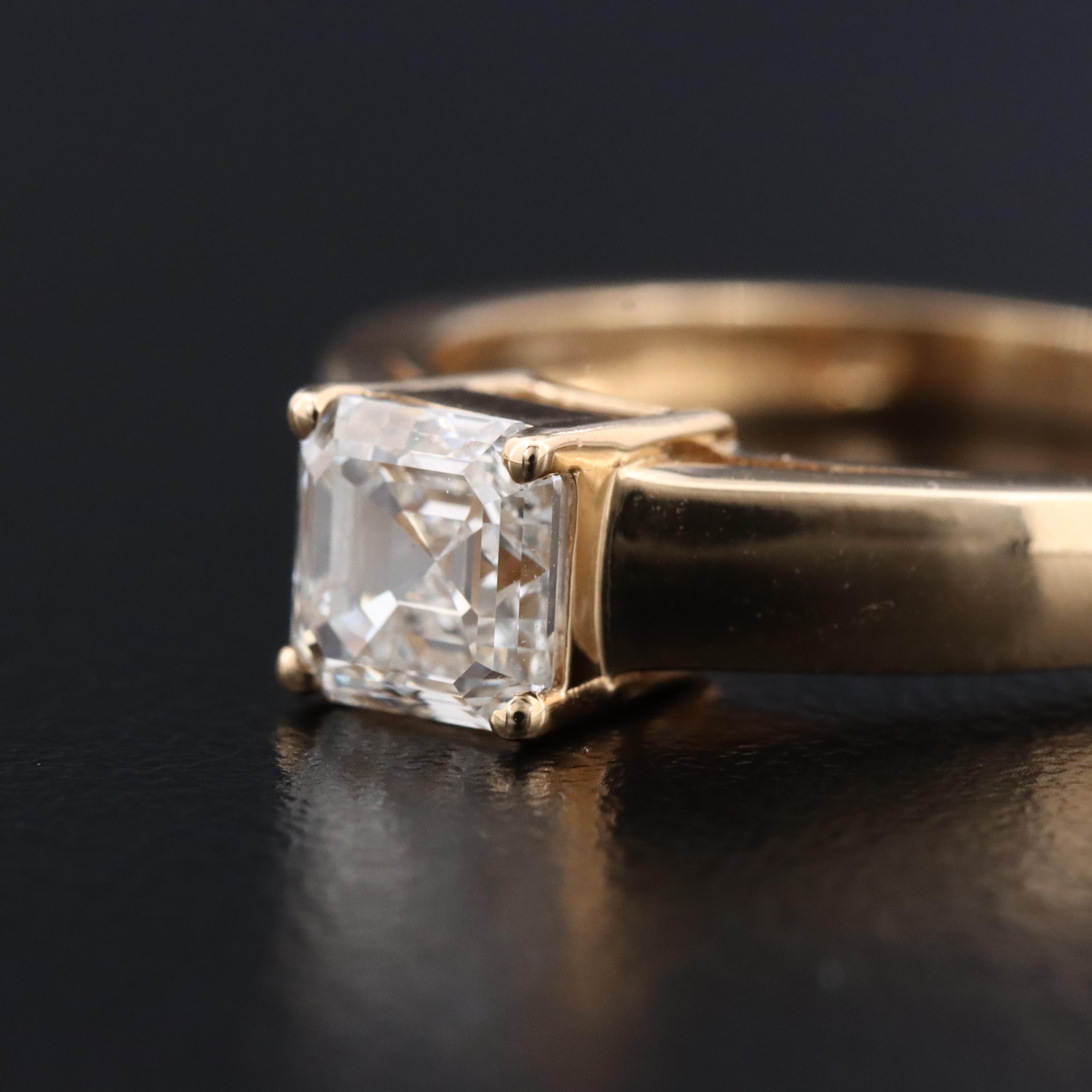 18K 1.00 CT Diamond Solitaire Ring with GIA Report