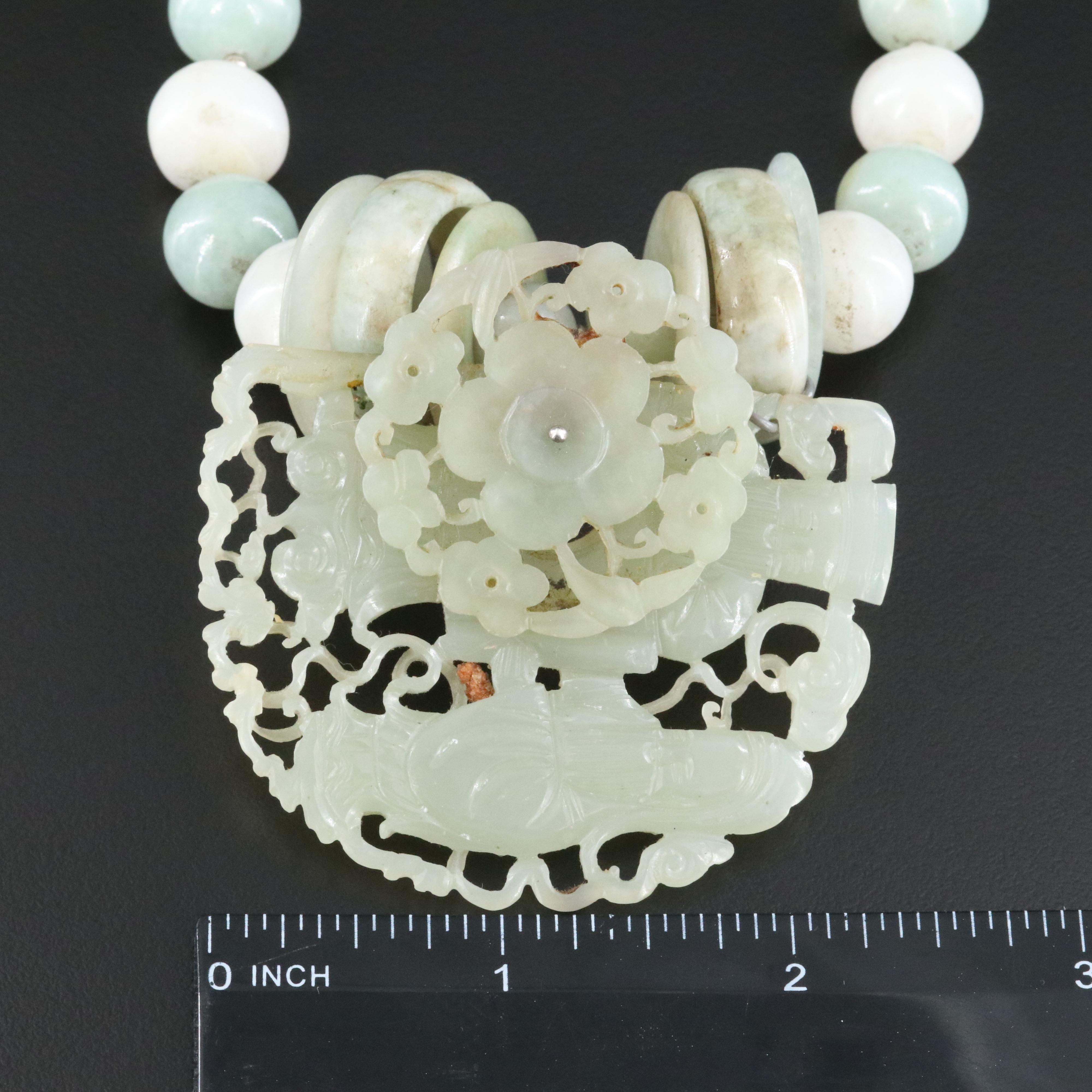Sterling Graduated Nephrite Necklace