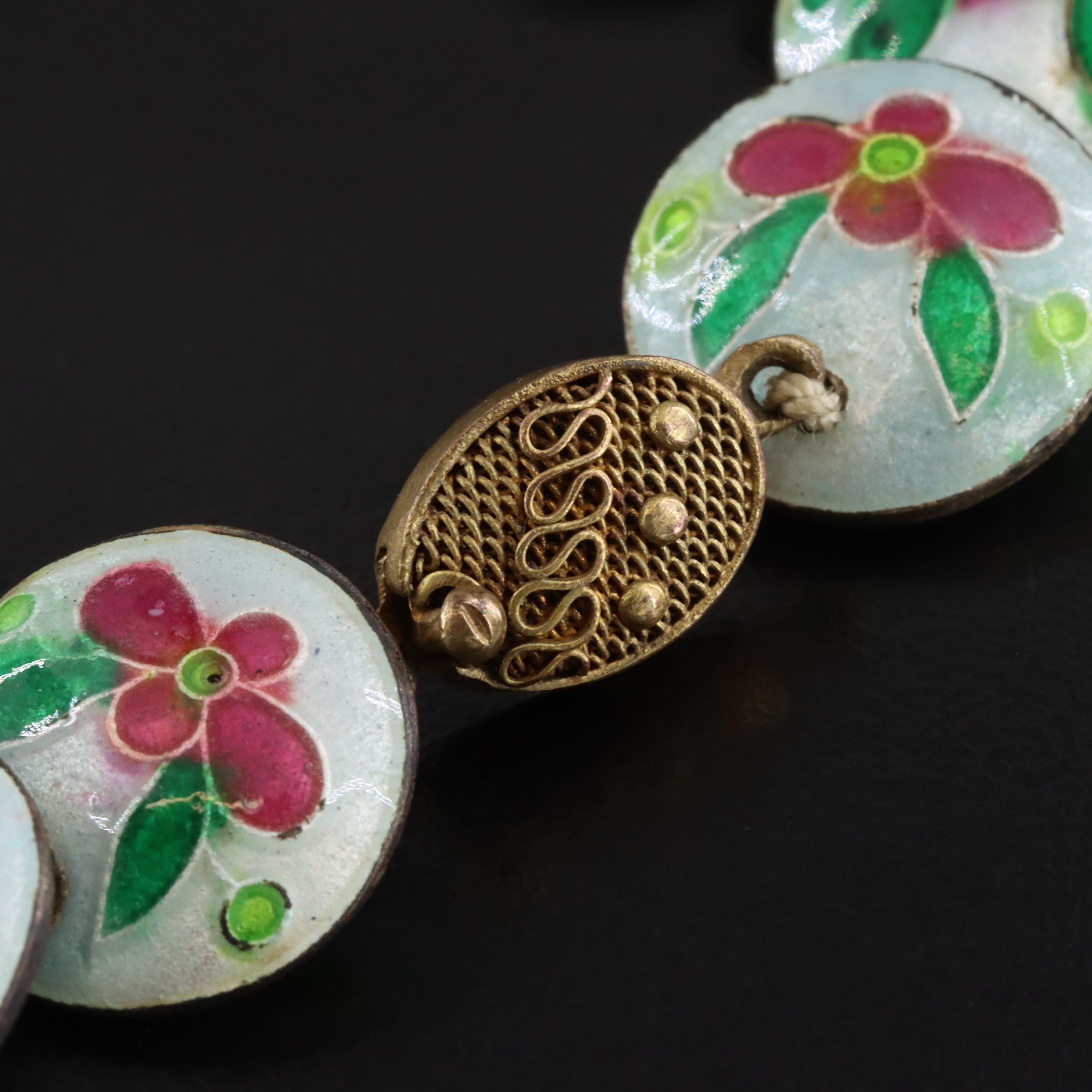 Vintage Enamel Floral Necklace