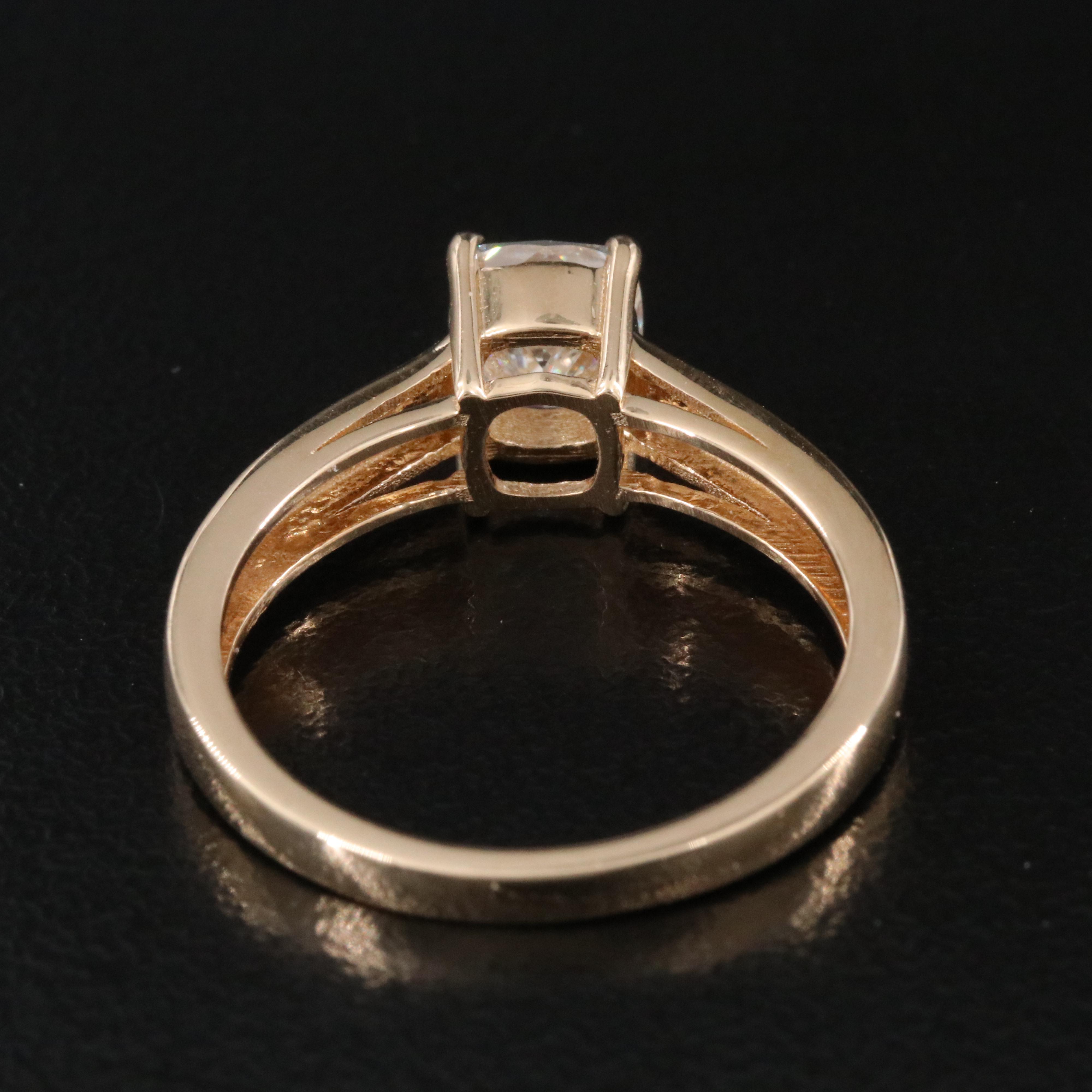 18K 1.01 CT Internally Flawless Diamond Solitaire Ring with GIA Report