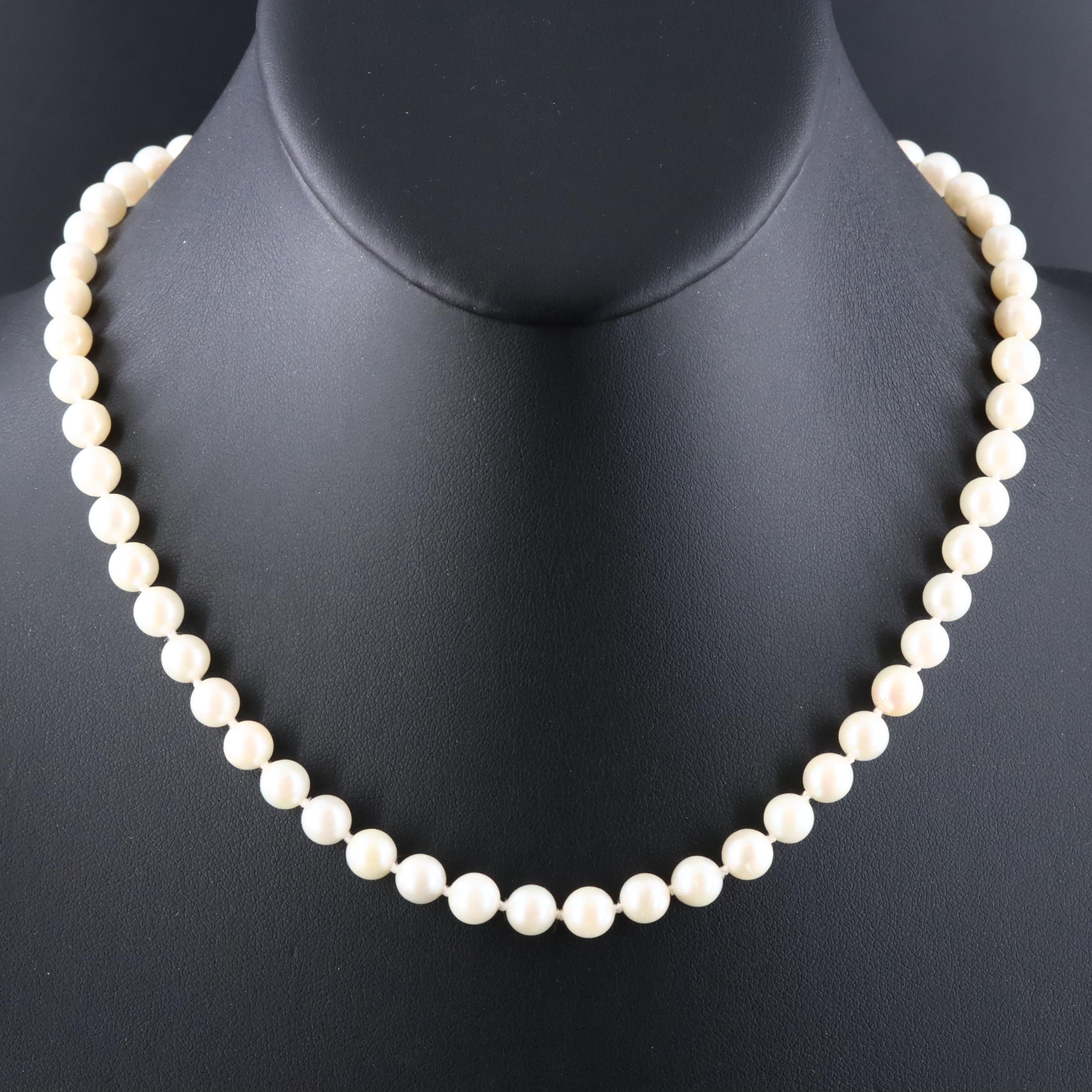 Pearl Necklace with 14K Clasp