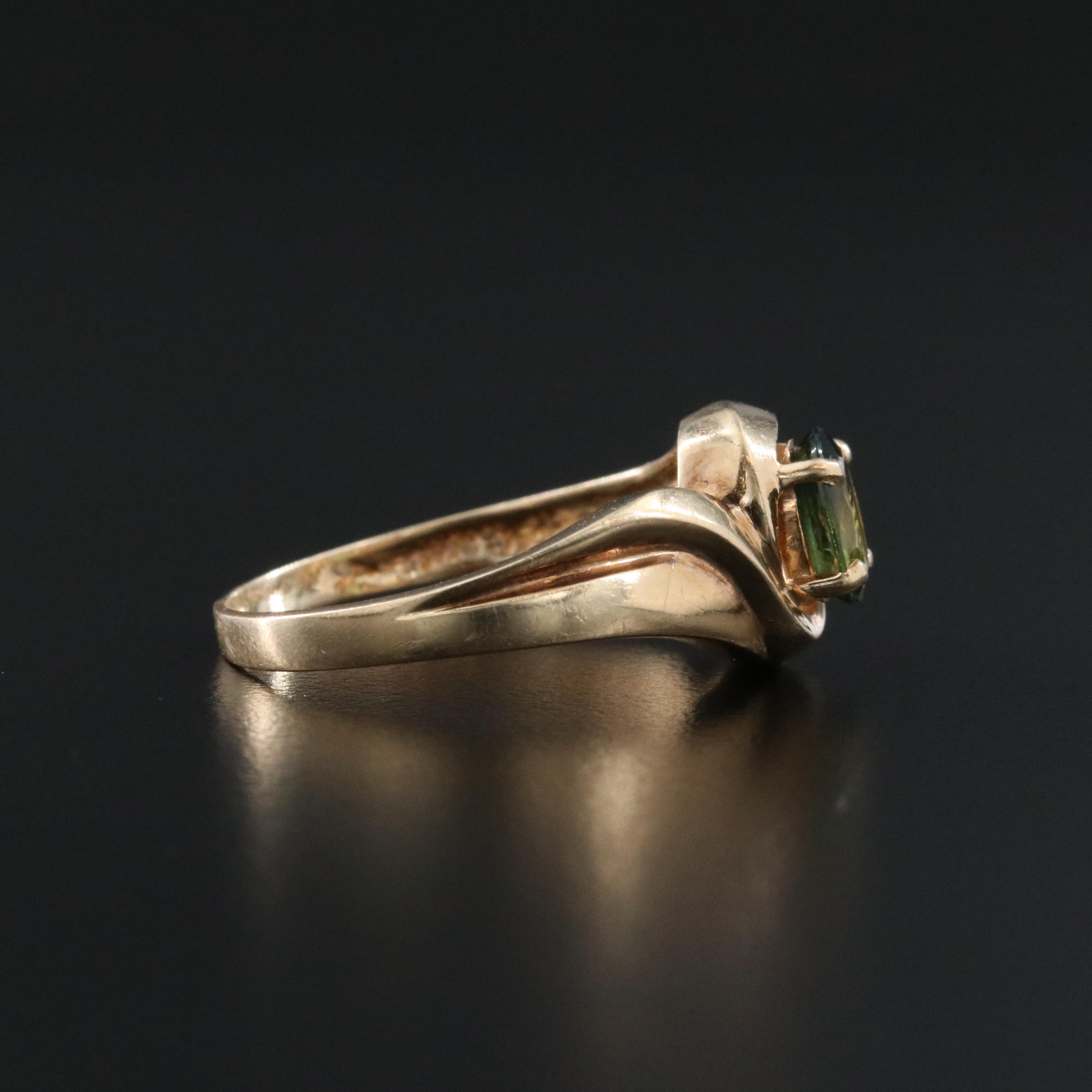 10K 1.00 CT Sapphire Bypass Ring