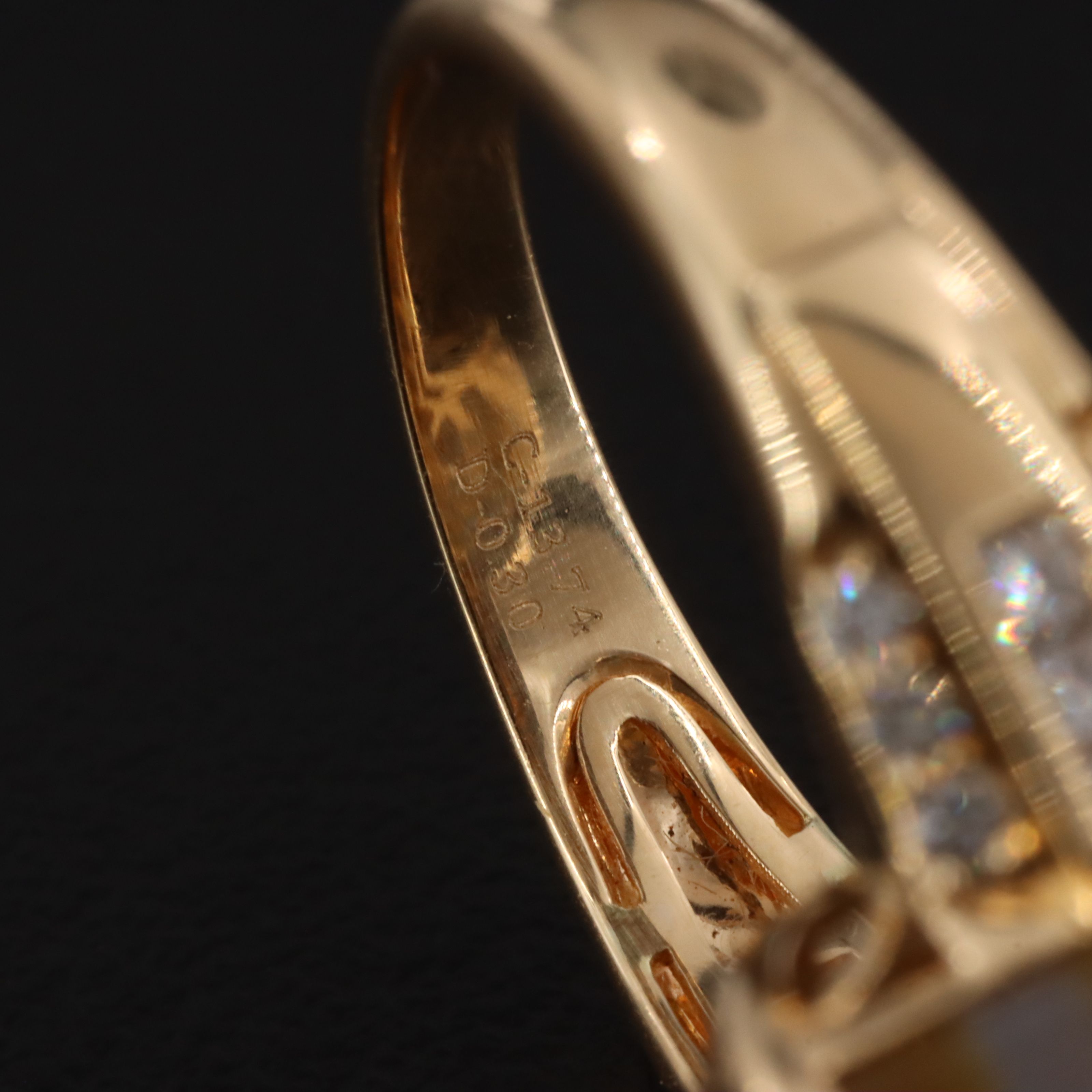 Chromia 18K Agate and Diamond Ring