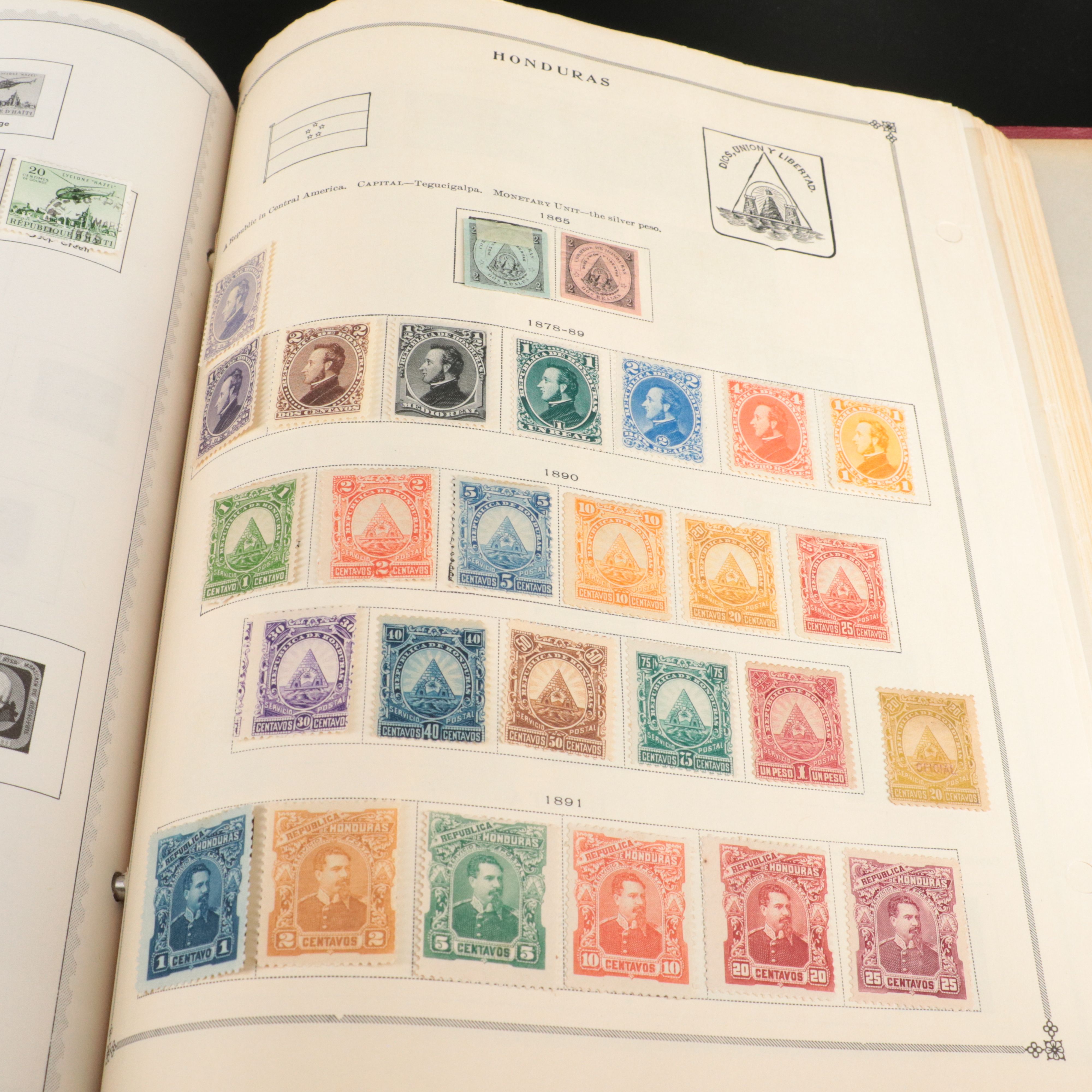"The New World Wide Postage Stamp Album" Antique to Vintage World Stamps
