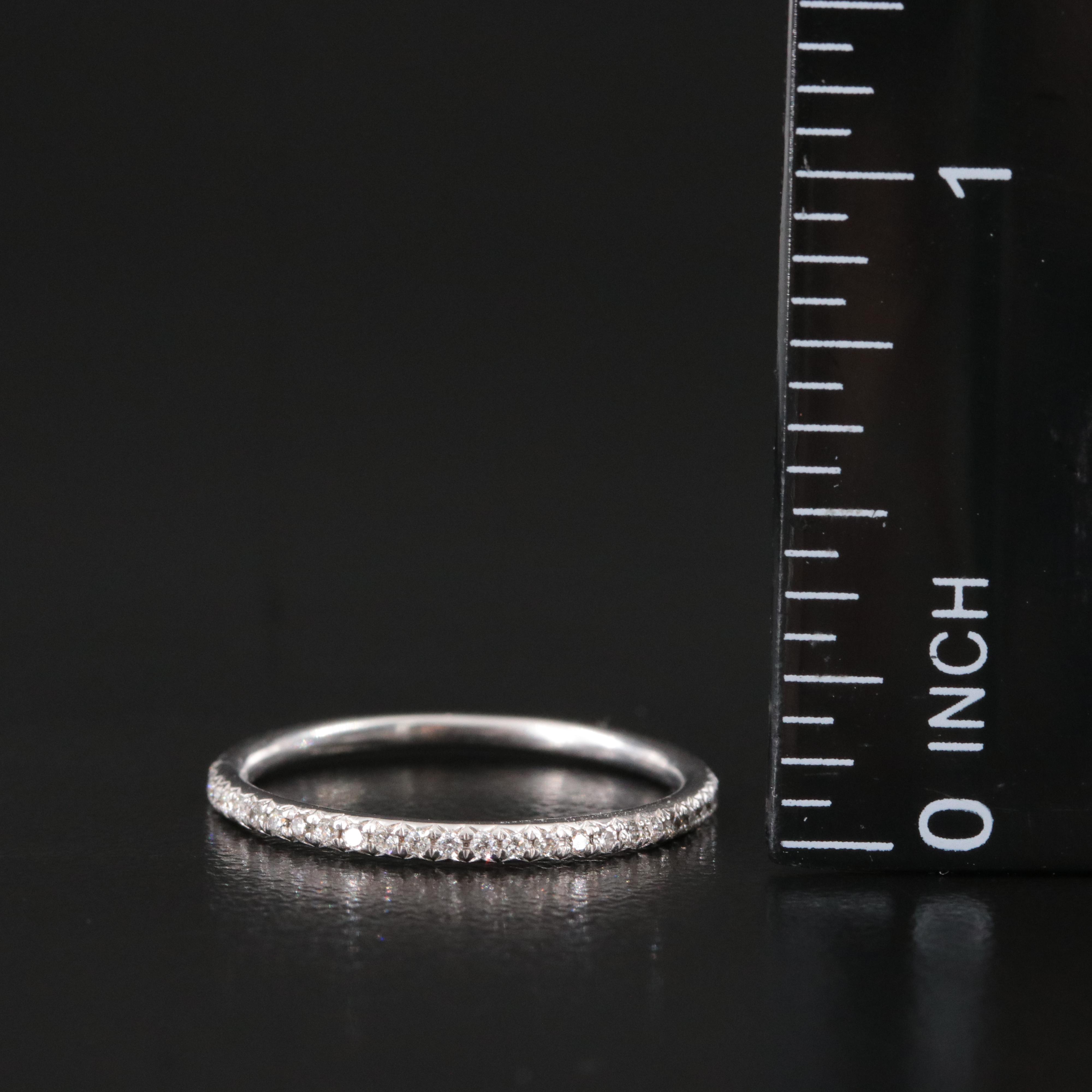 14K 0.25 CTW Diamond Band