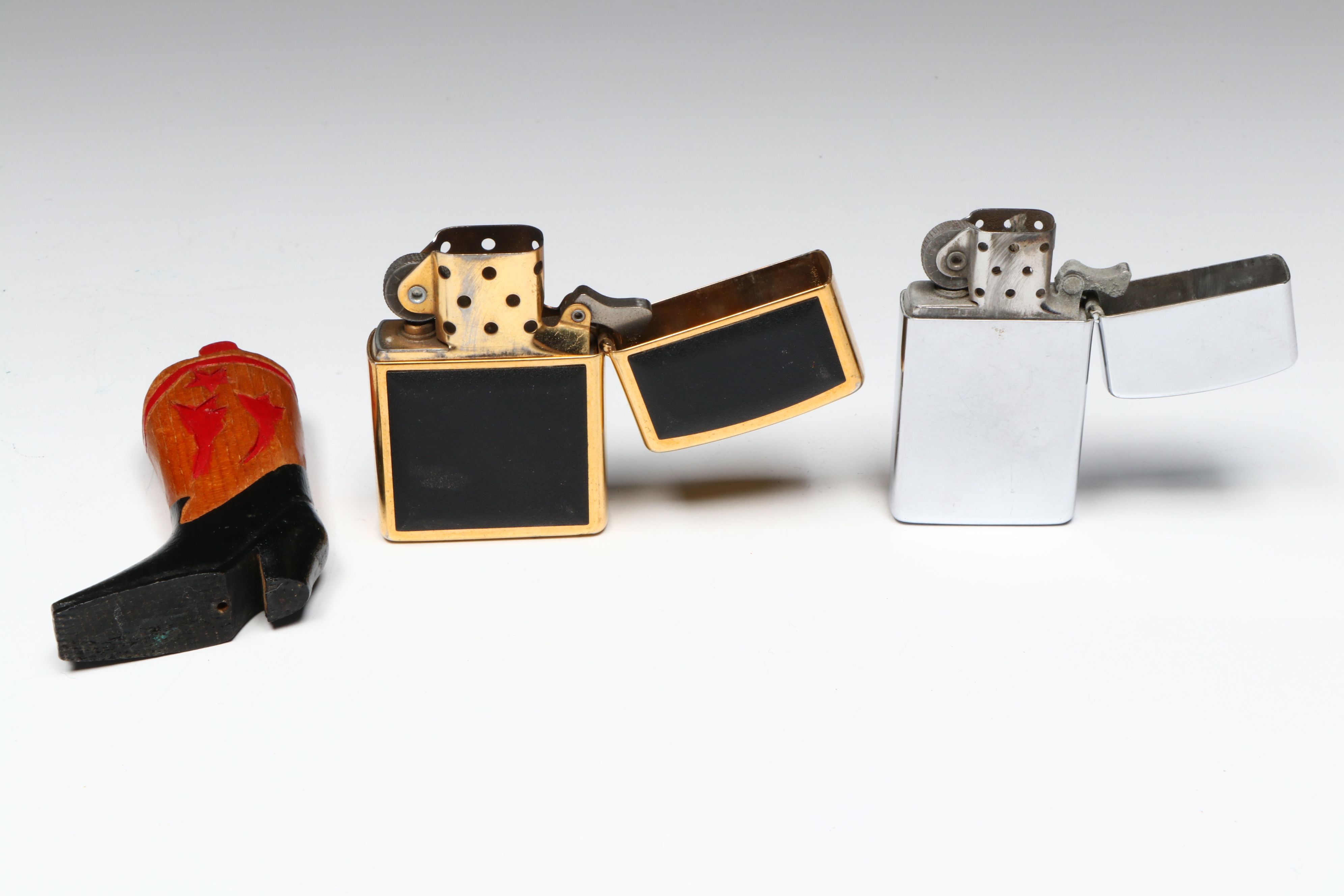 Ronson "Whirlwind" and Other Zippo Lighters with Pocket Knives and More Décor