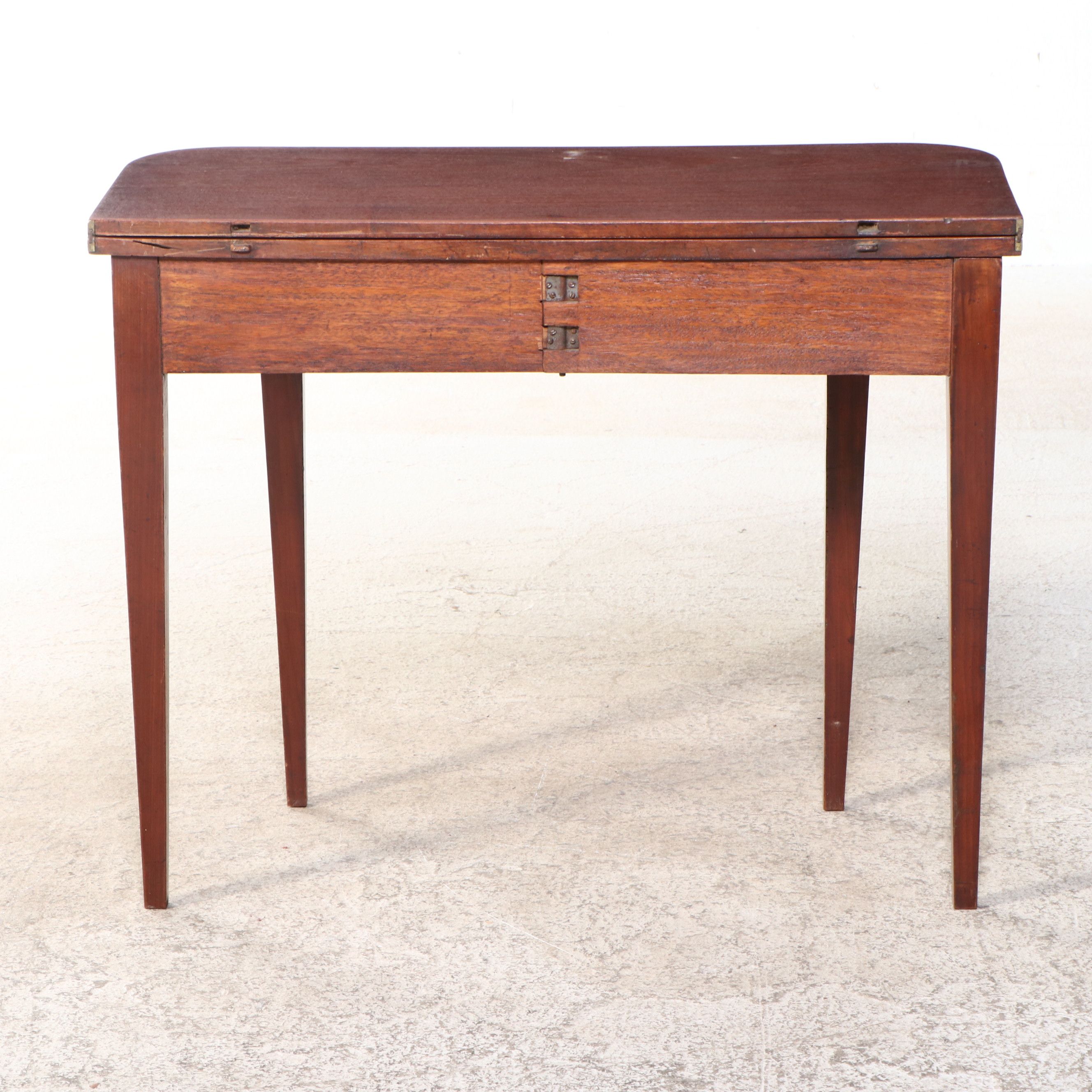 Hepplewhite Style Mahogany Games Table