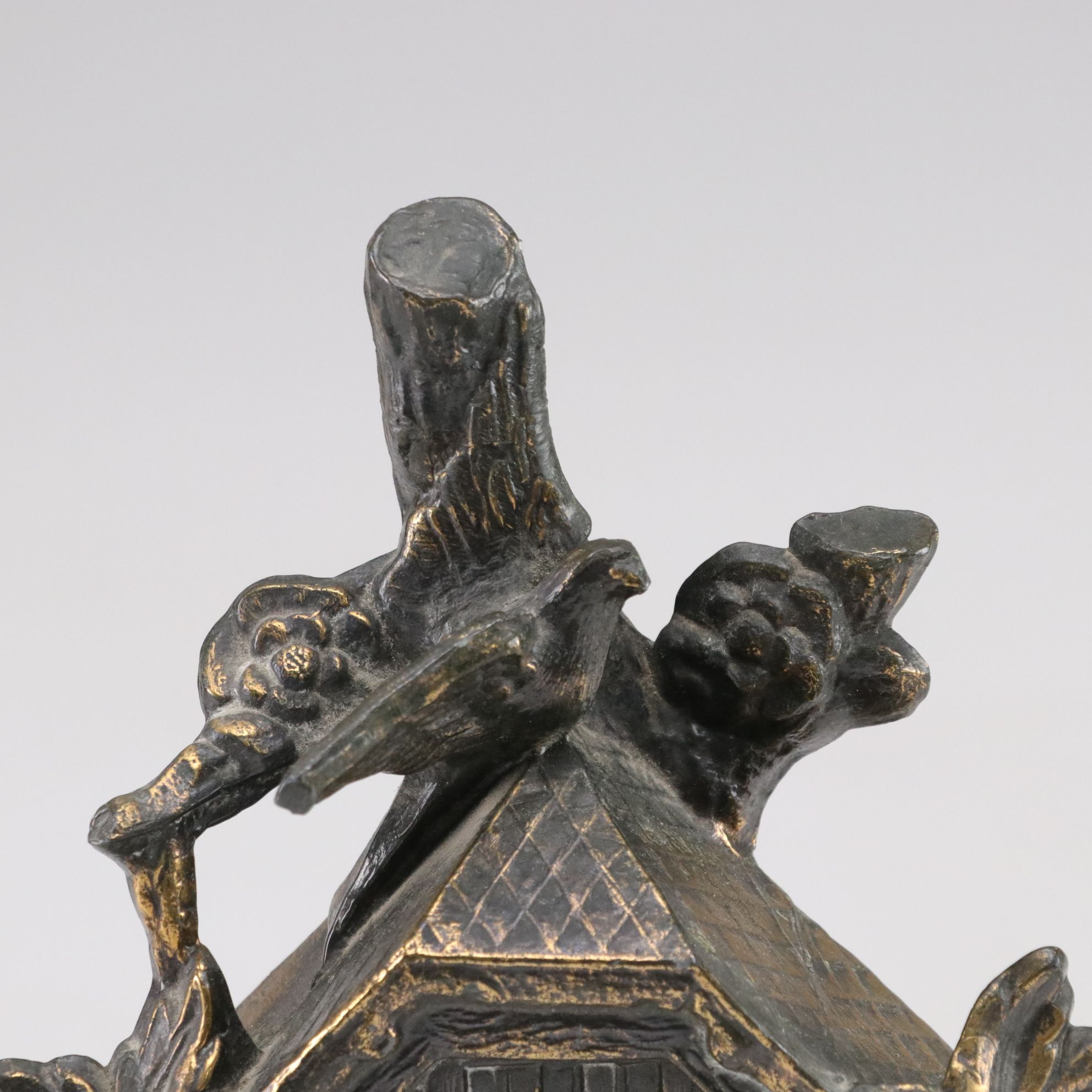 Animated Mechanical Insect Clock & More