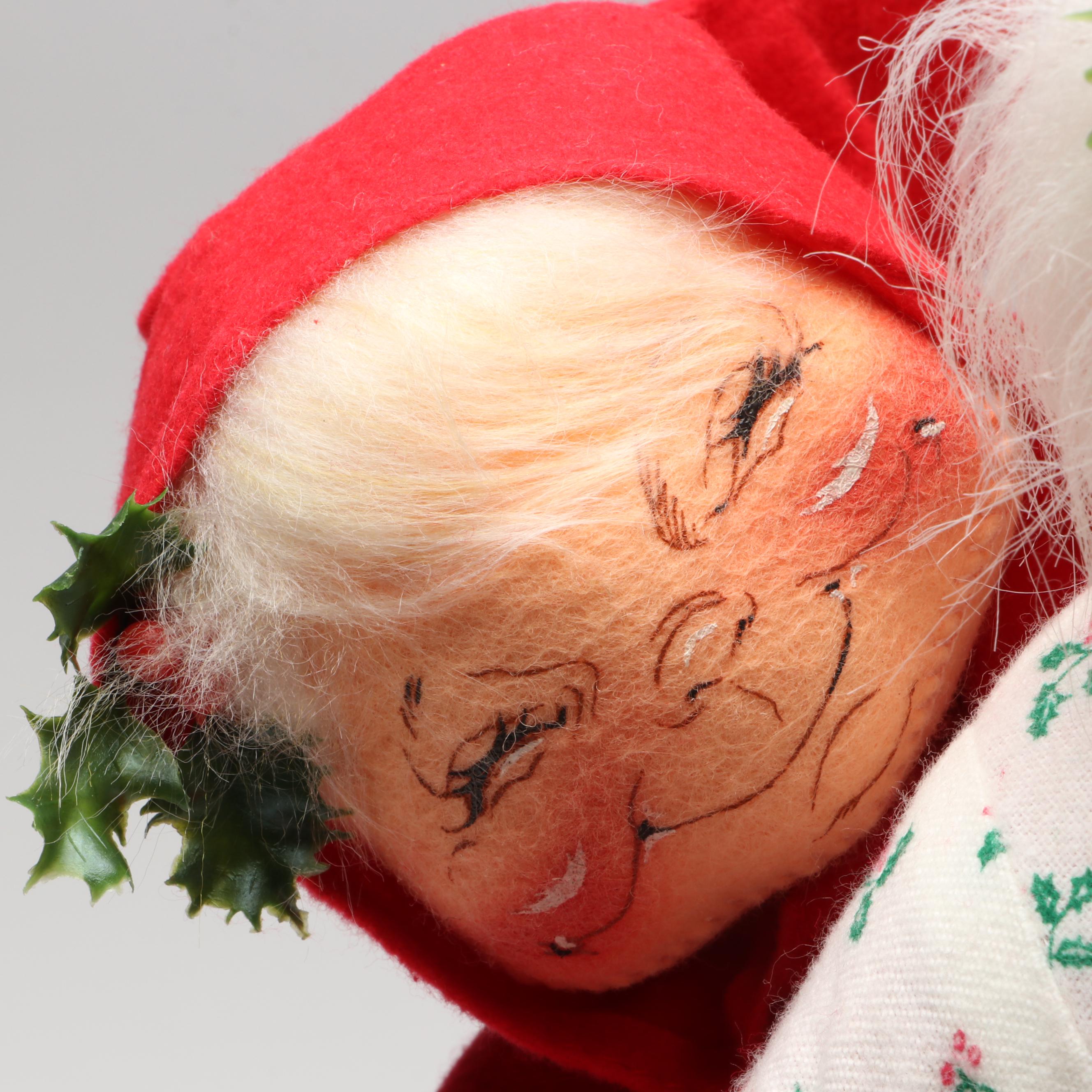 Annalee "Tucker Santa with PJ Kid" Whimsical Stuffed Figure