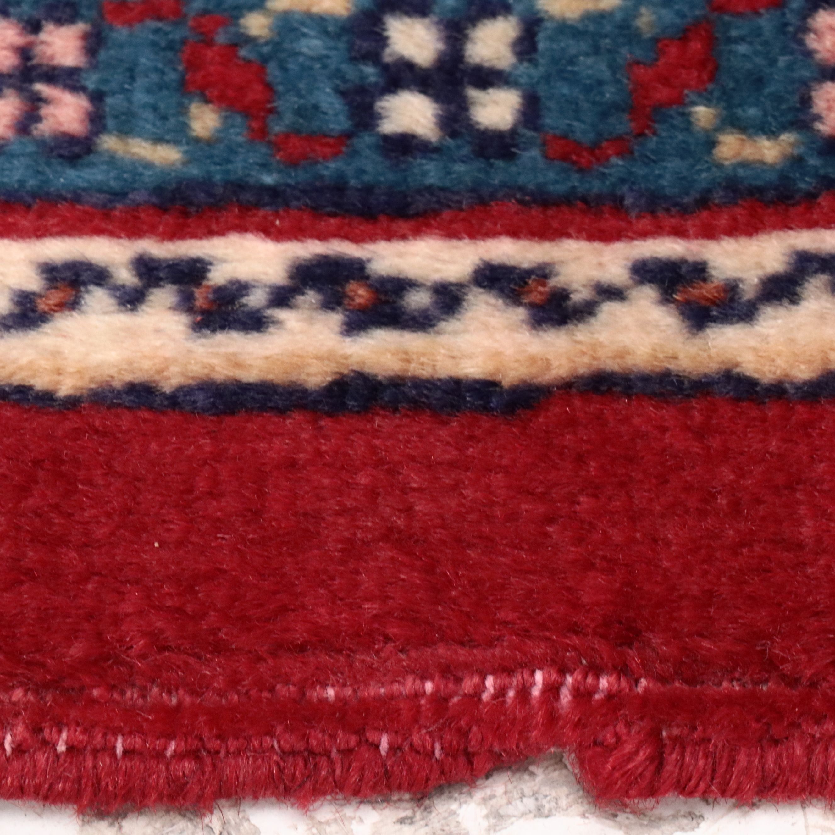 4'6 x 7' Hand-Knotted Persian Mahal Area Rug