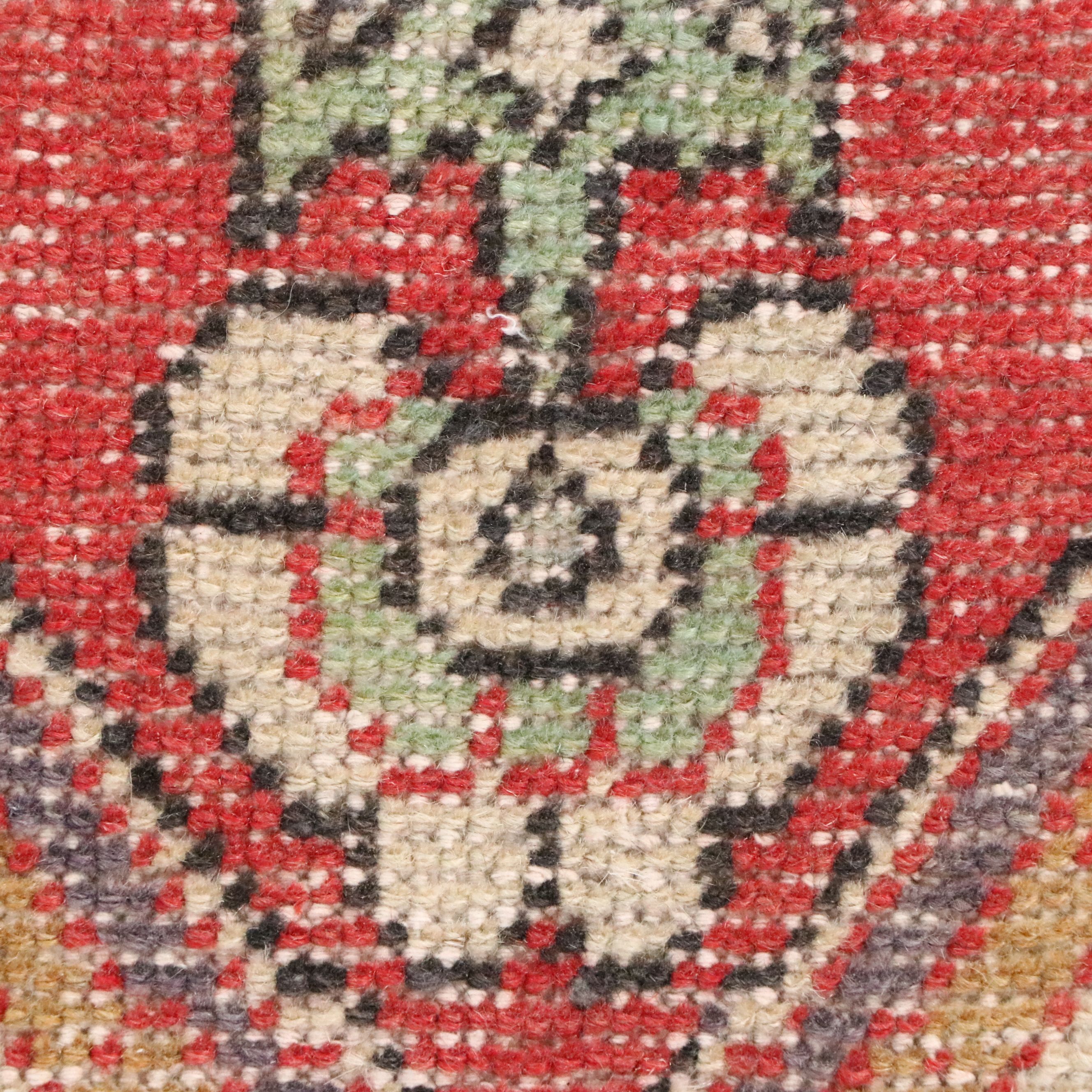 1'3 x 2'9 Hand-Knotted Turkish Accent Rug