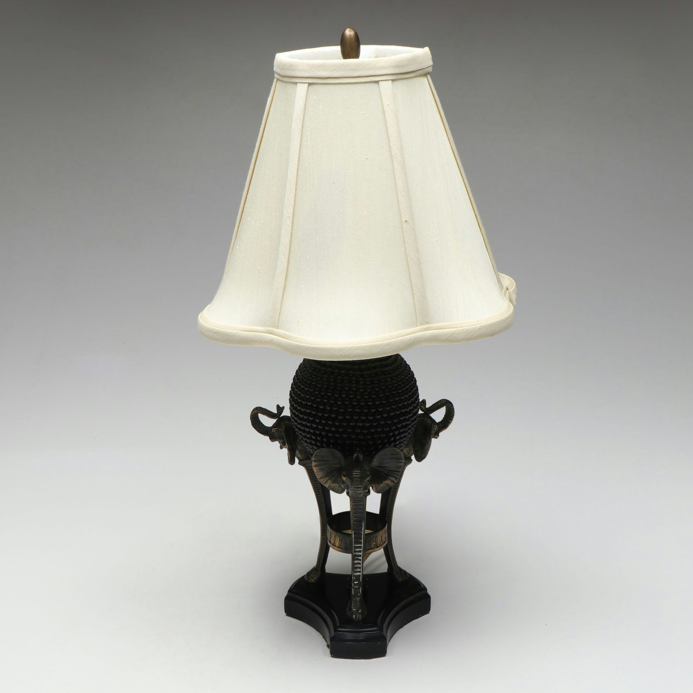 Bronze Finish Elephant Table Lamp