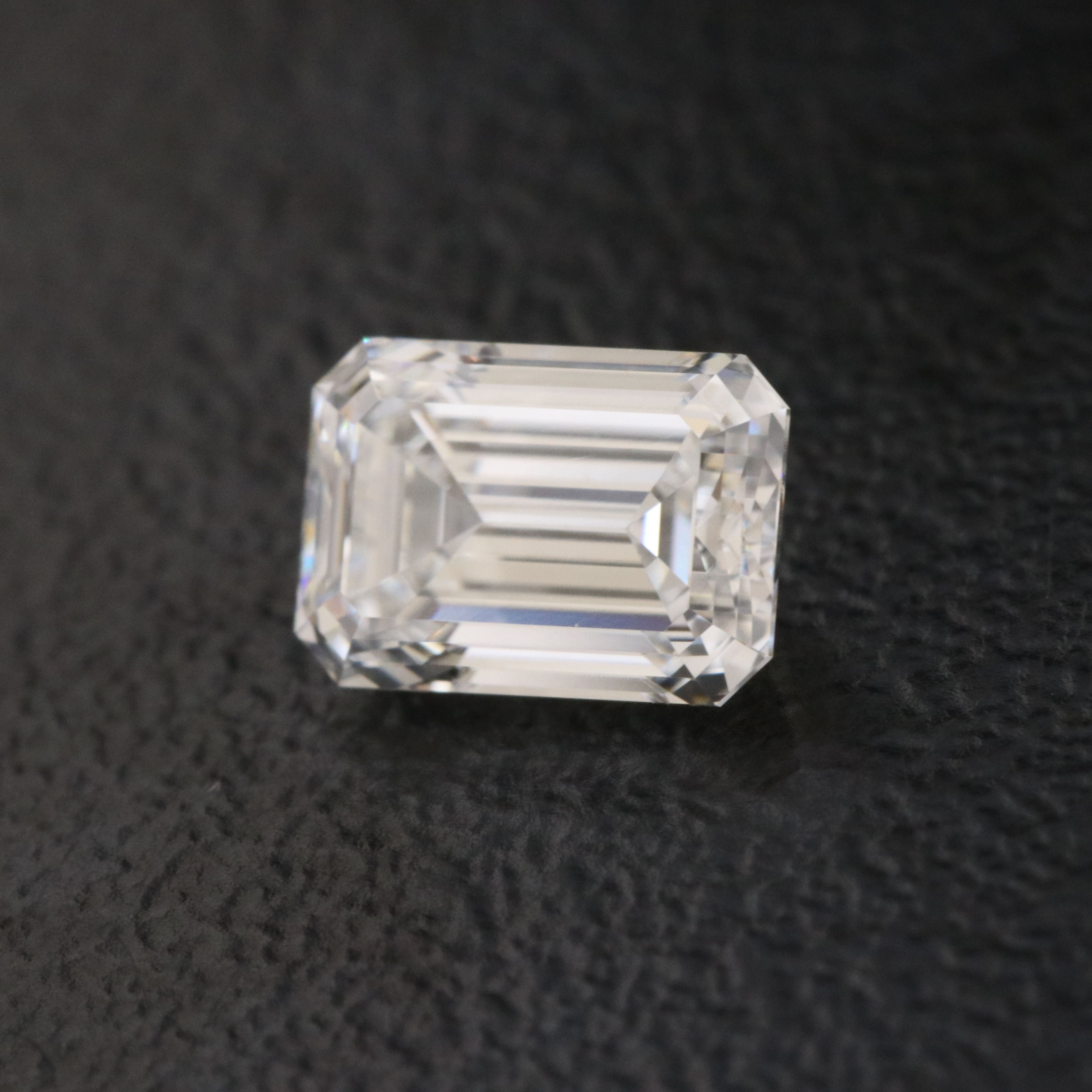 Loose 1.03 CT Lab Grown Diamond with IGI Report