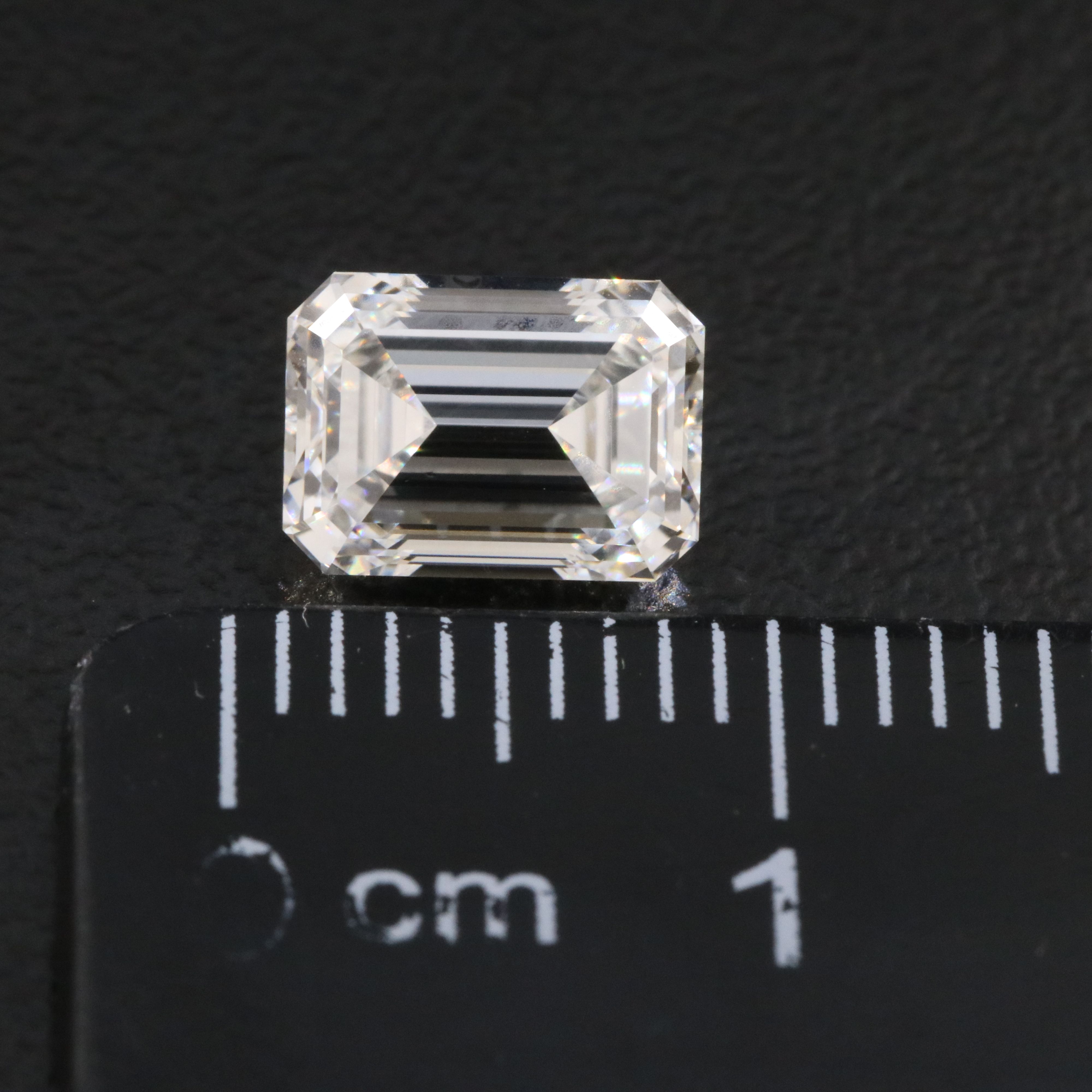 Loose 1.59 CT Lab Grown Diamond with IGI Report