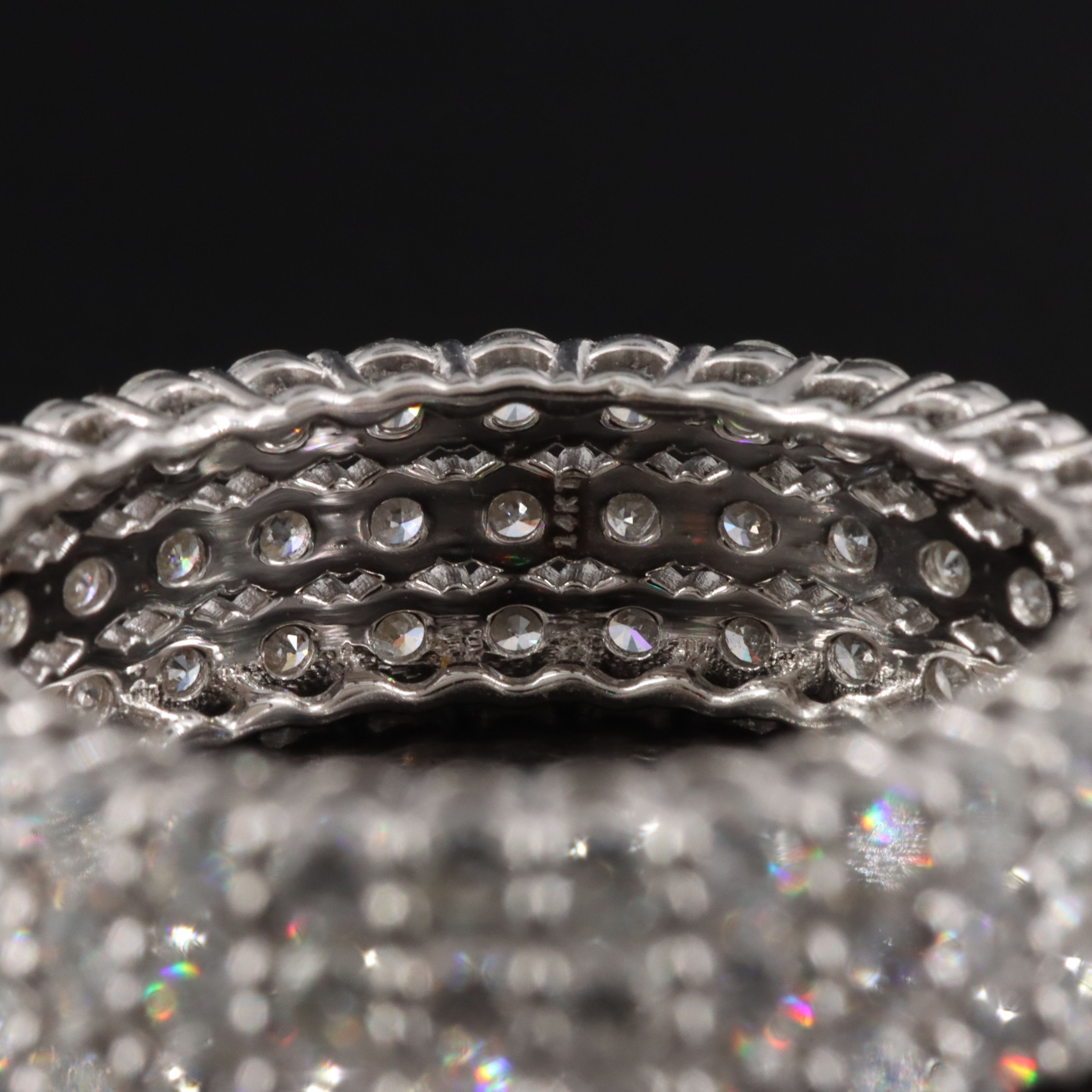 14K 2.89 CTW Diamond Eternity Band