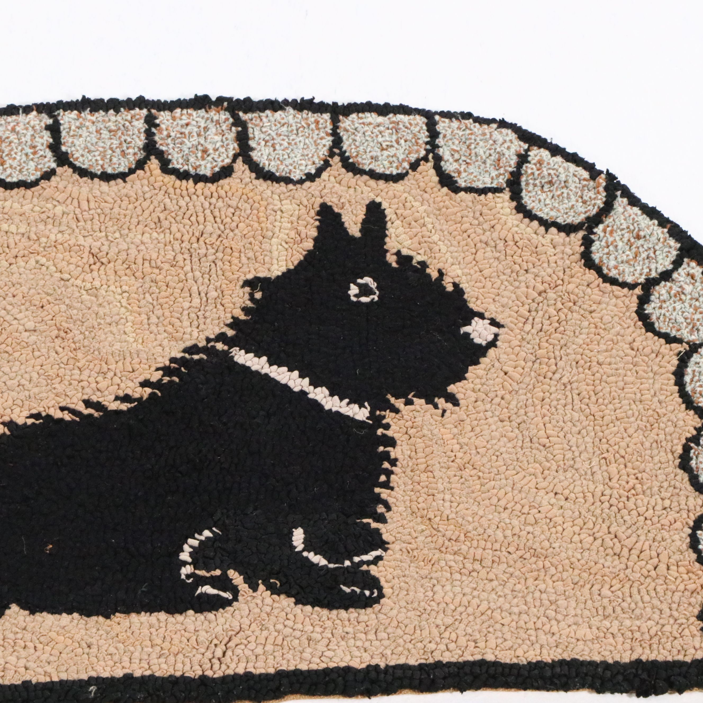 1'10 x 2'9 Handmade Hooked Scottie Dog Door Mat