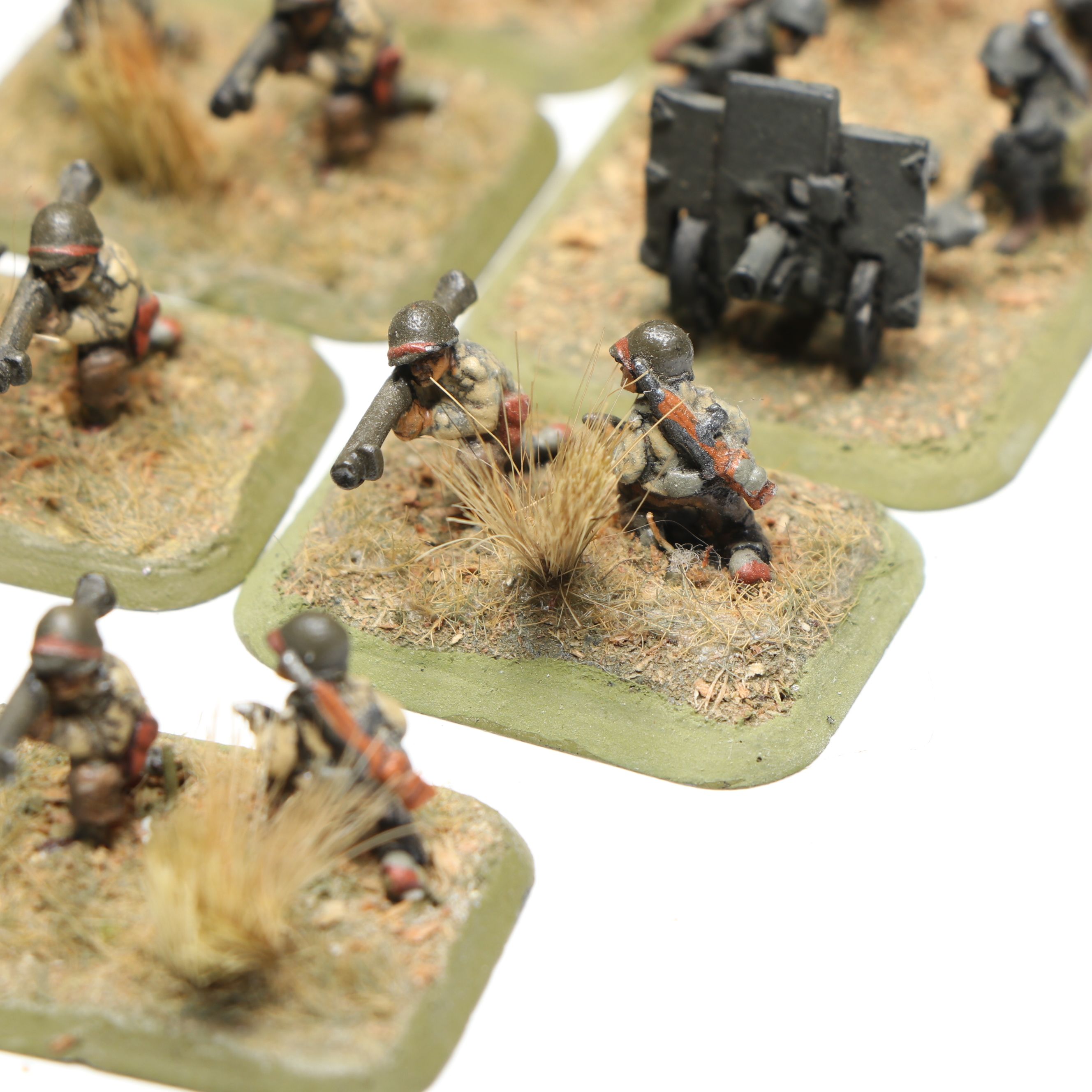 A Collection of 1/285 Plastic and Metal U.S. Army Wargame Figures