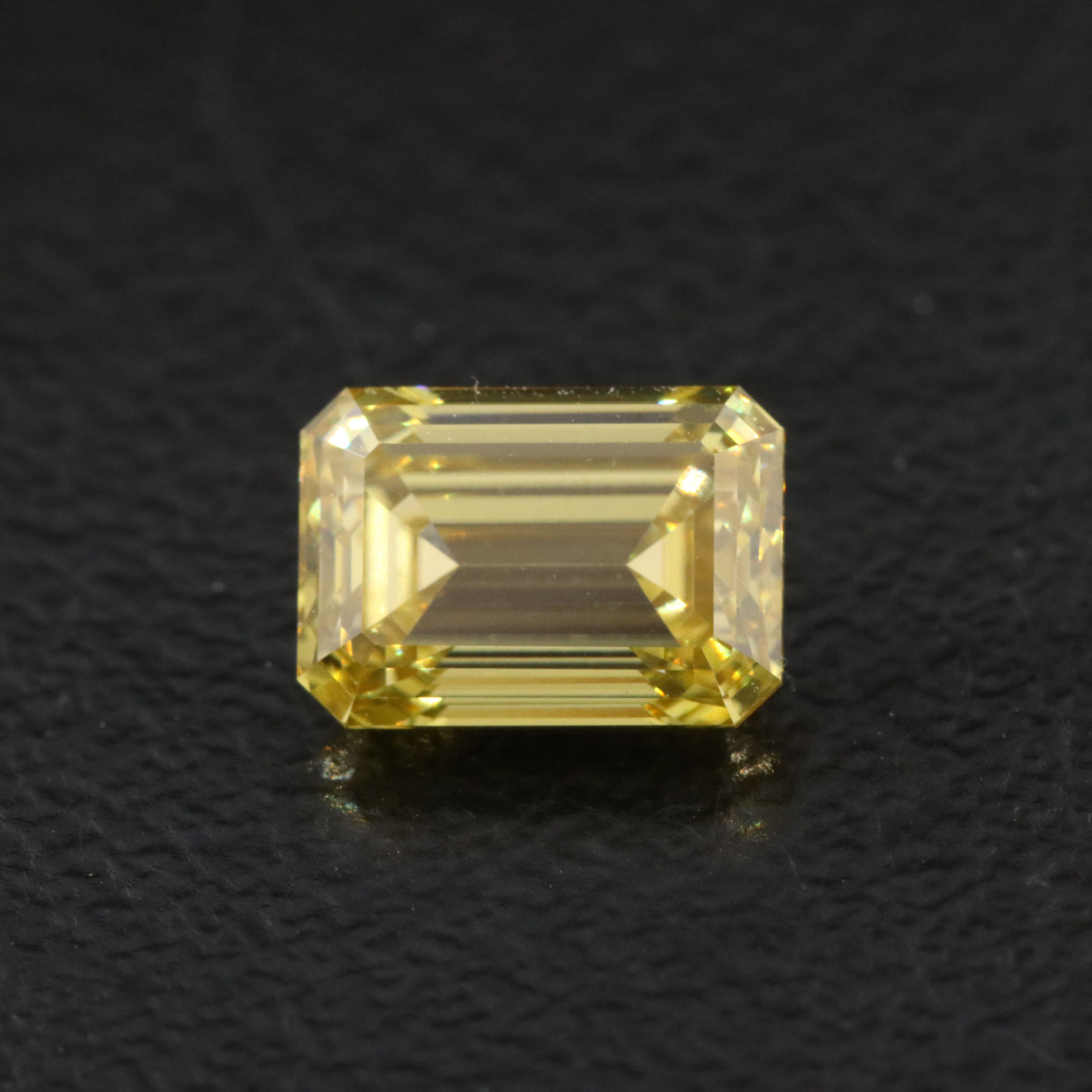 Loose 1.00 CT Lab Grown Fancy Yellow Diamond with IGI Report