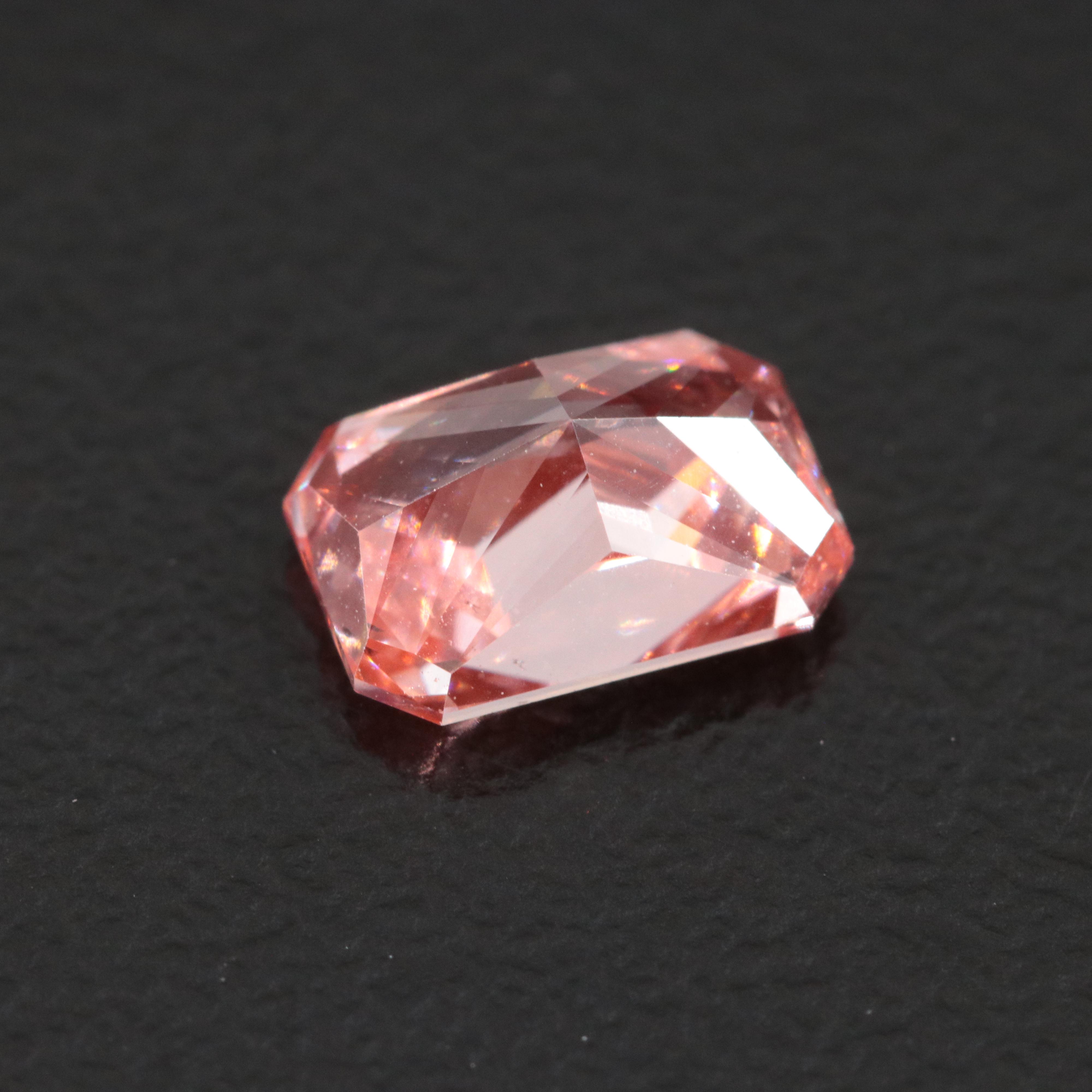 Loose 1.02 CT Lab Grown Fancy Pink Diamond with IGI Report