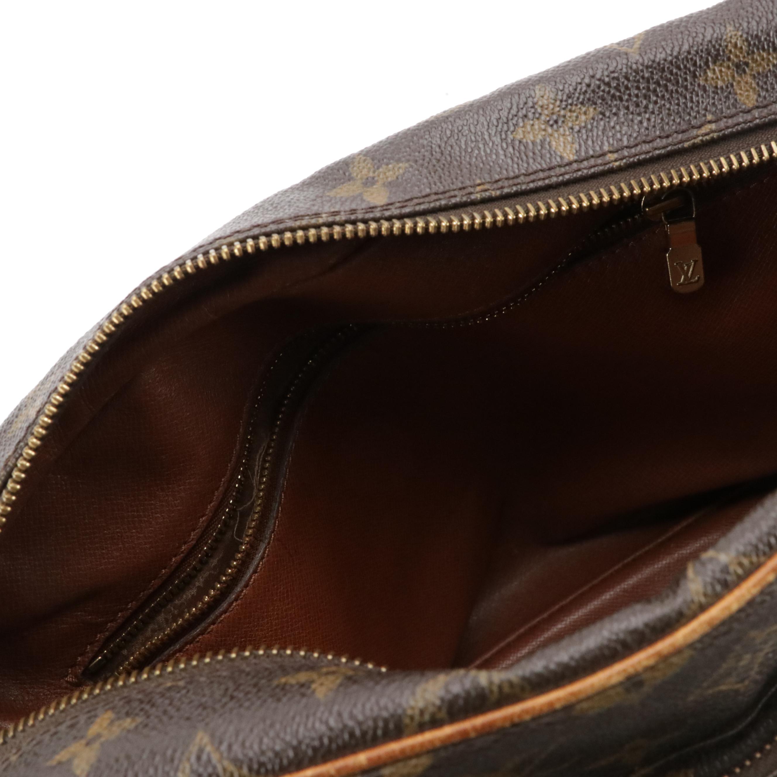 Louis Vuitton Nile Crossbody Bag in Monogram Canvas and Vachetta Leather