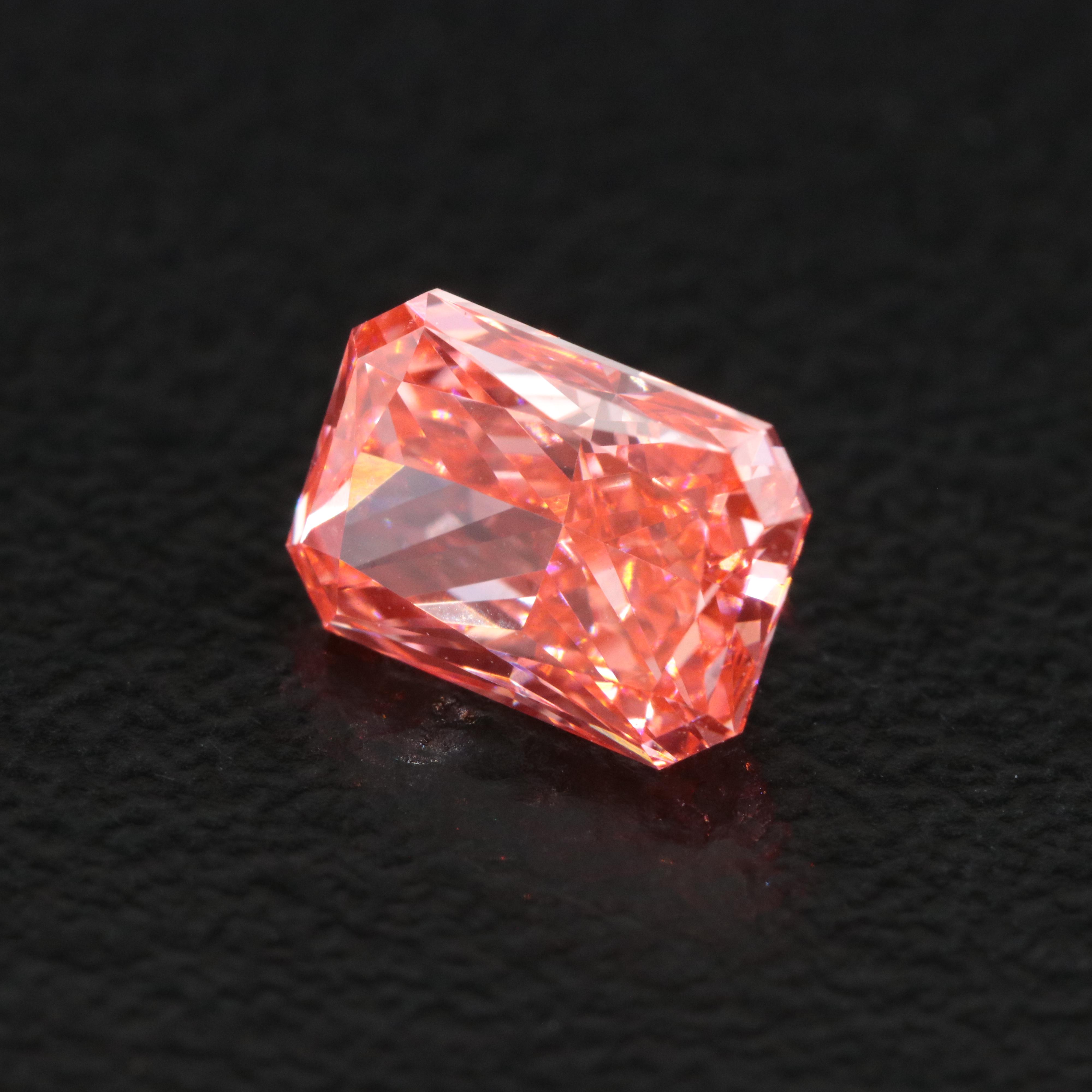 Loose 1.03 CT Lab Grown Fancy Pink Diamond with IGI Report