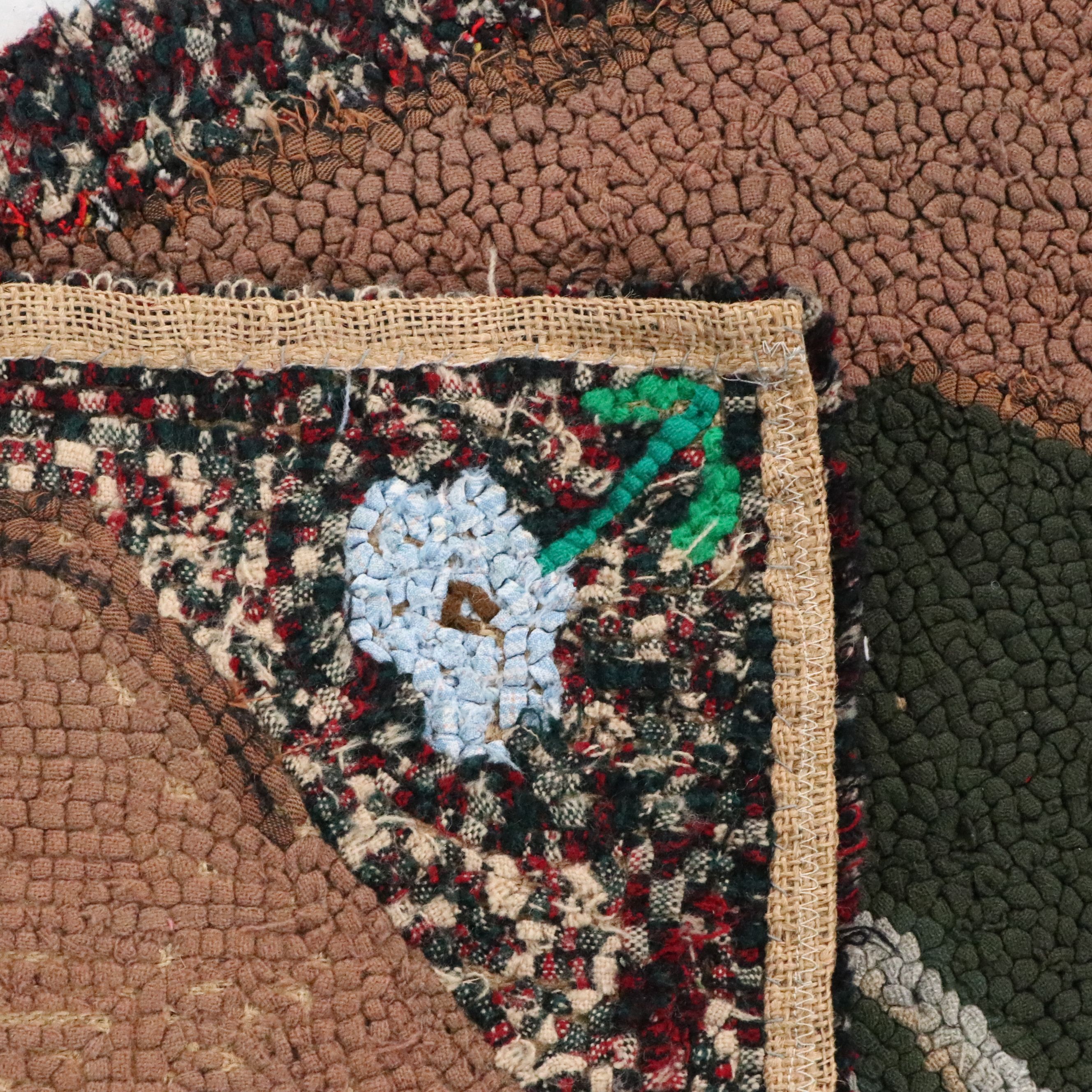 1'11 x 3'2 Handmade Hooked Cow Accent Rug