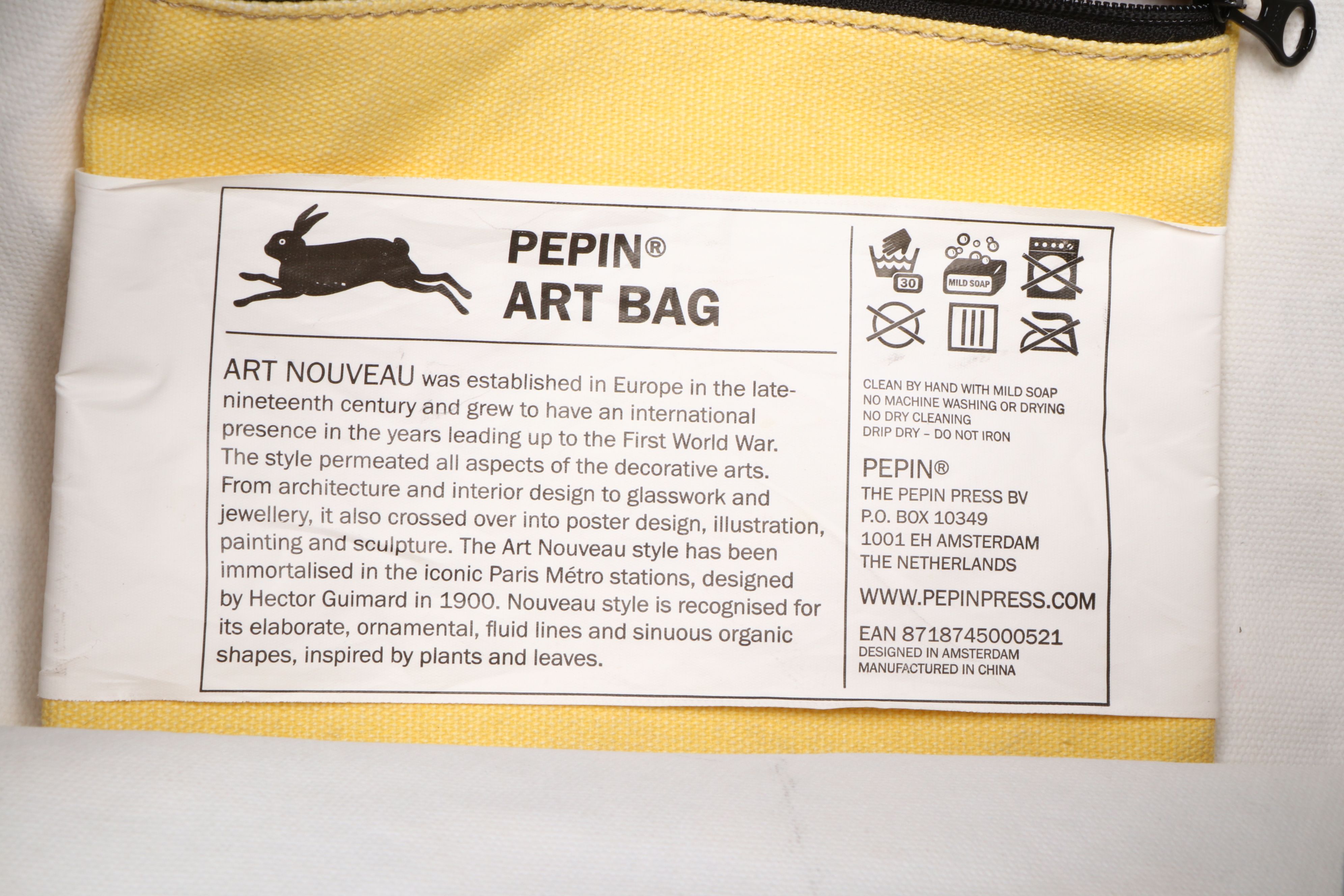 Pepin "Art Nouveau" Tote Bag with Needlepoint Décor and Quilted Tablecloth