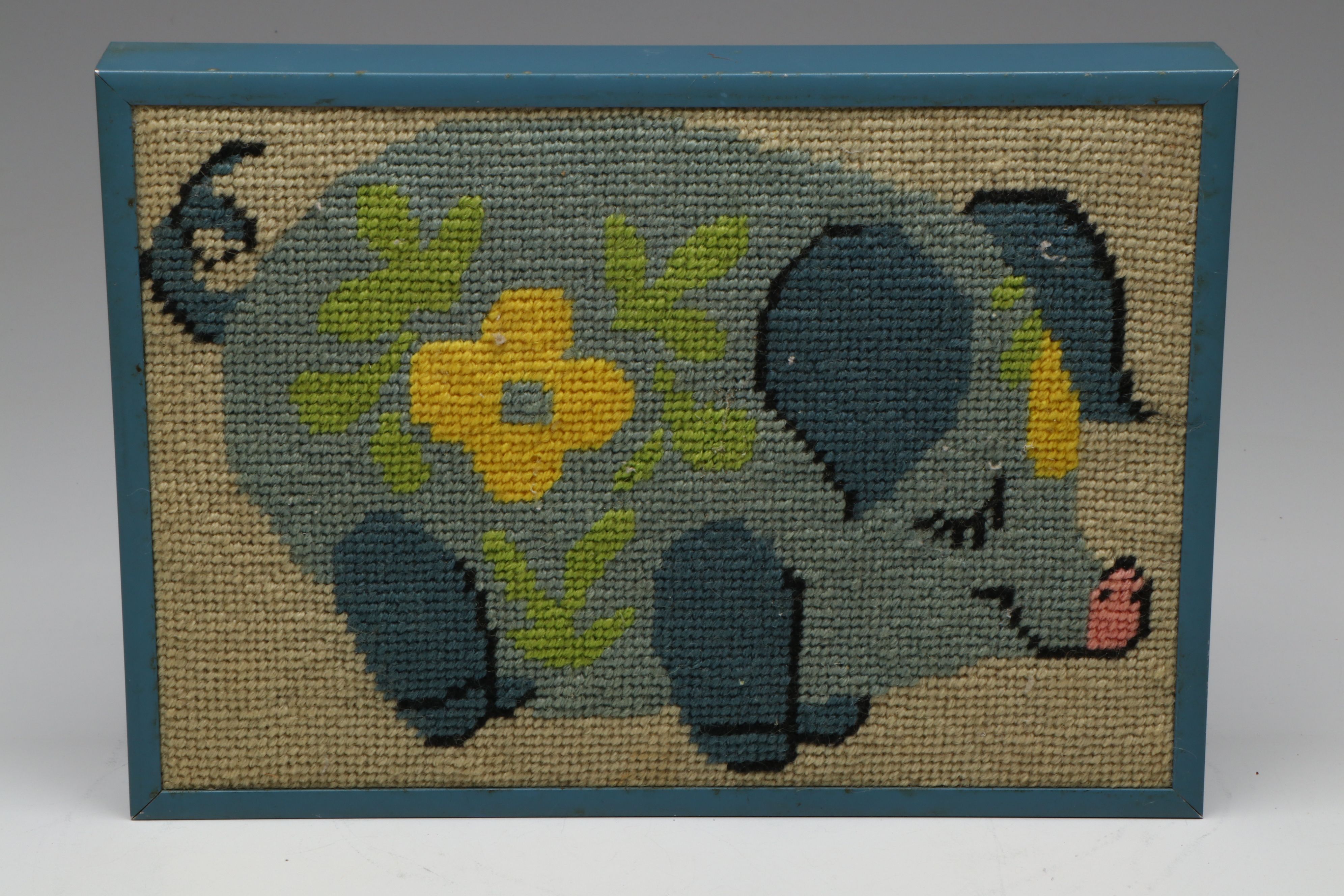 Pepin "Art Nouveau" Tote Bag with Needlepoint Décor and Quilted Tablecloth