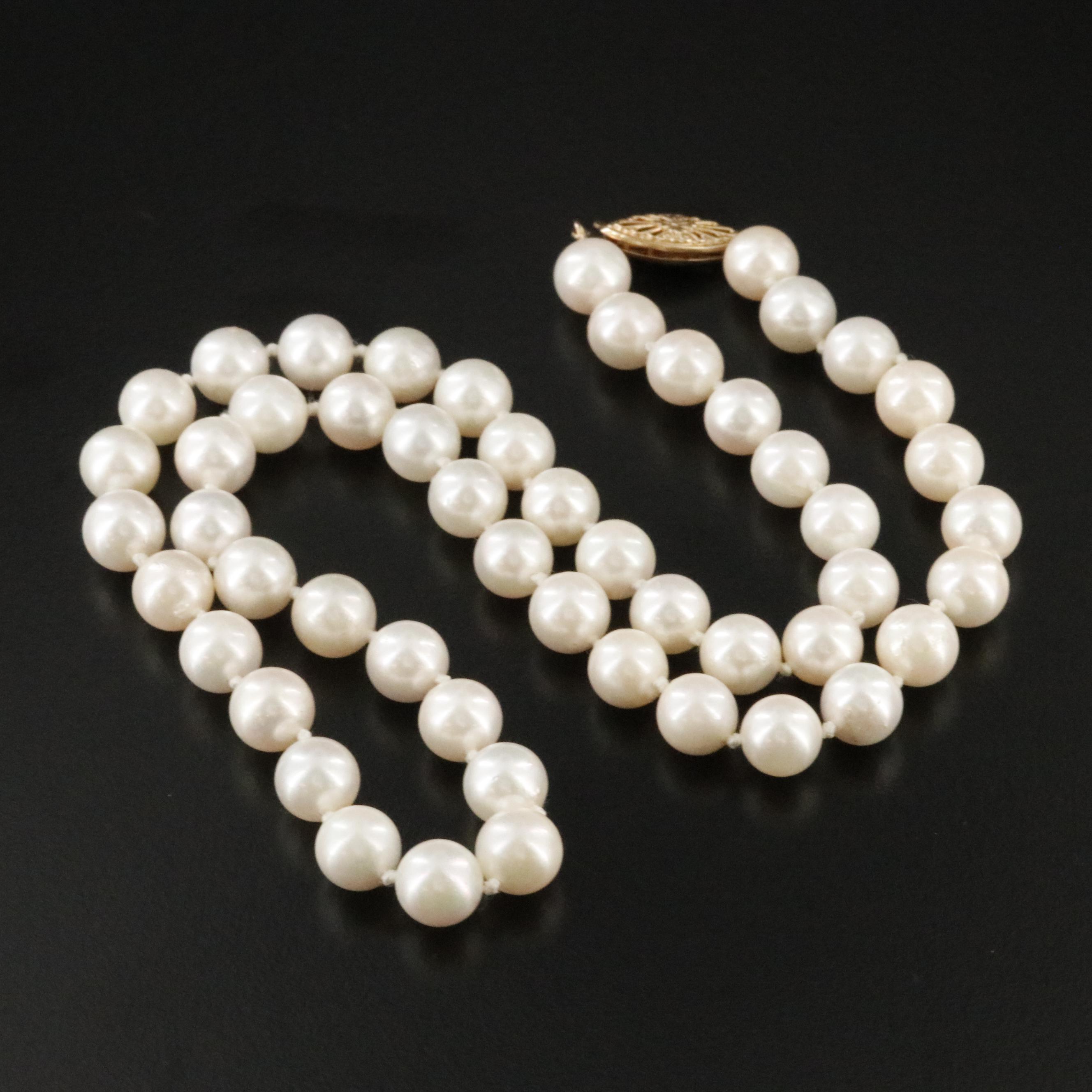 Pearl Necklace with 14K Clasp