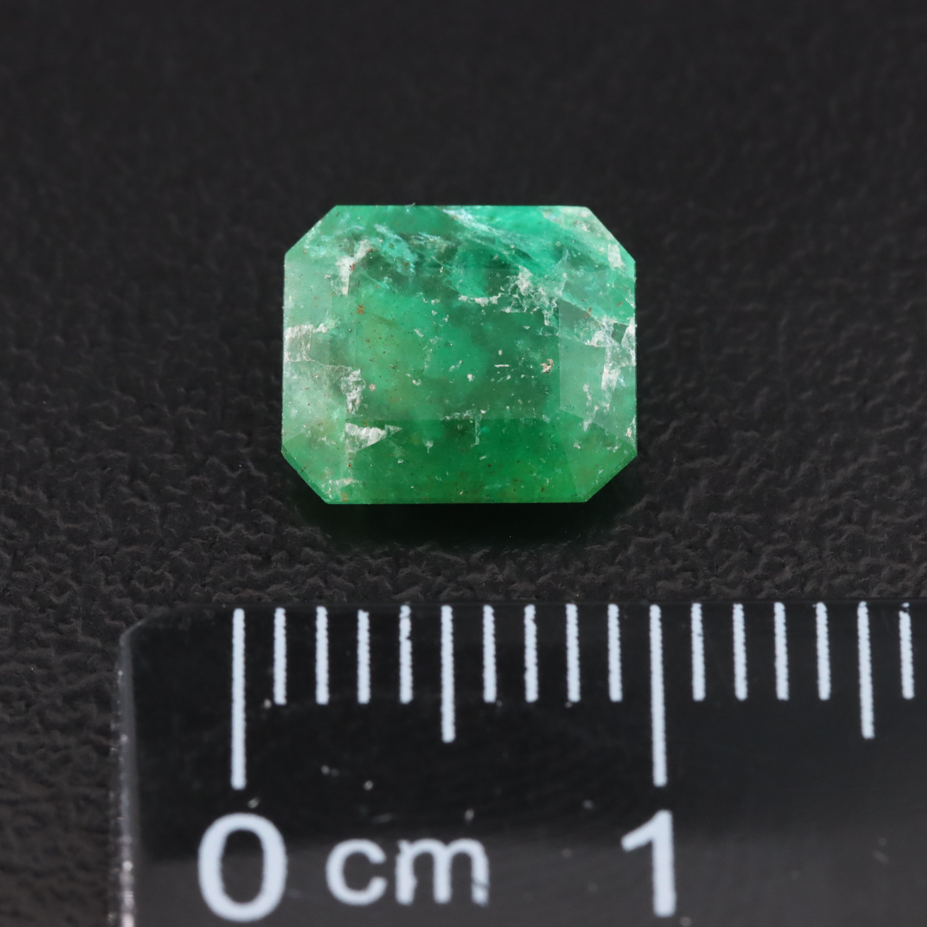 Loose 1.57 CT Emerald
