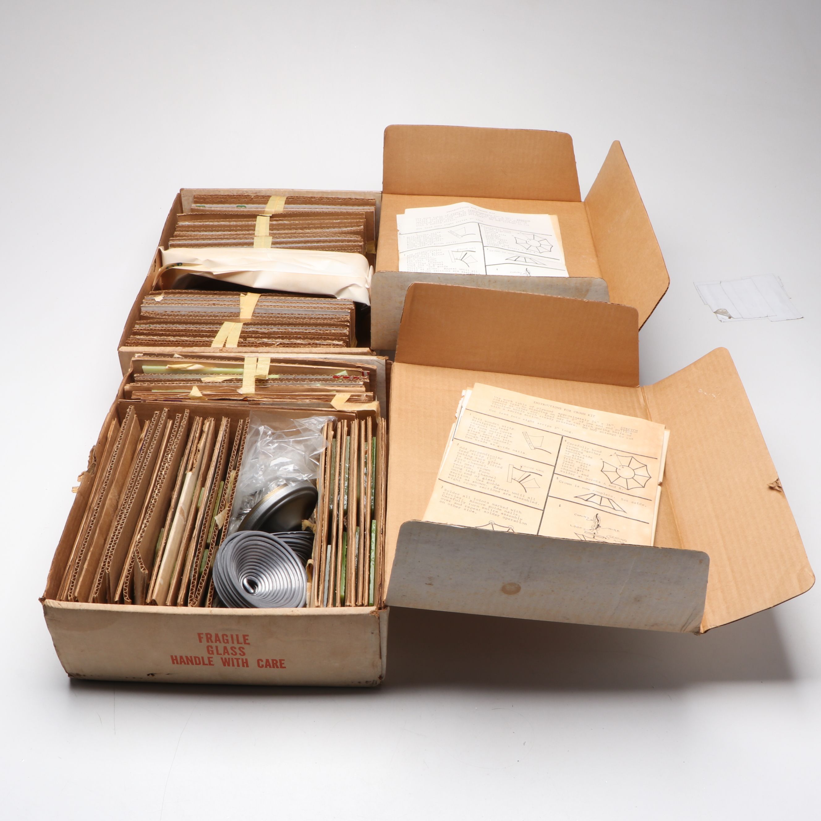 Creative Corners "Tiffany Style Authentic-Leaded" Lamp Shade Constructing Kits