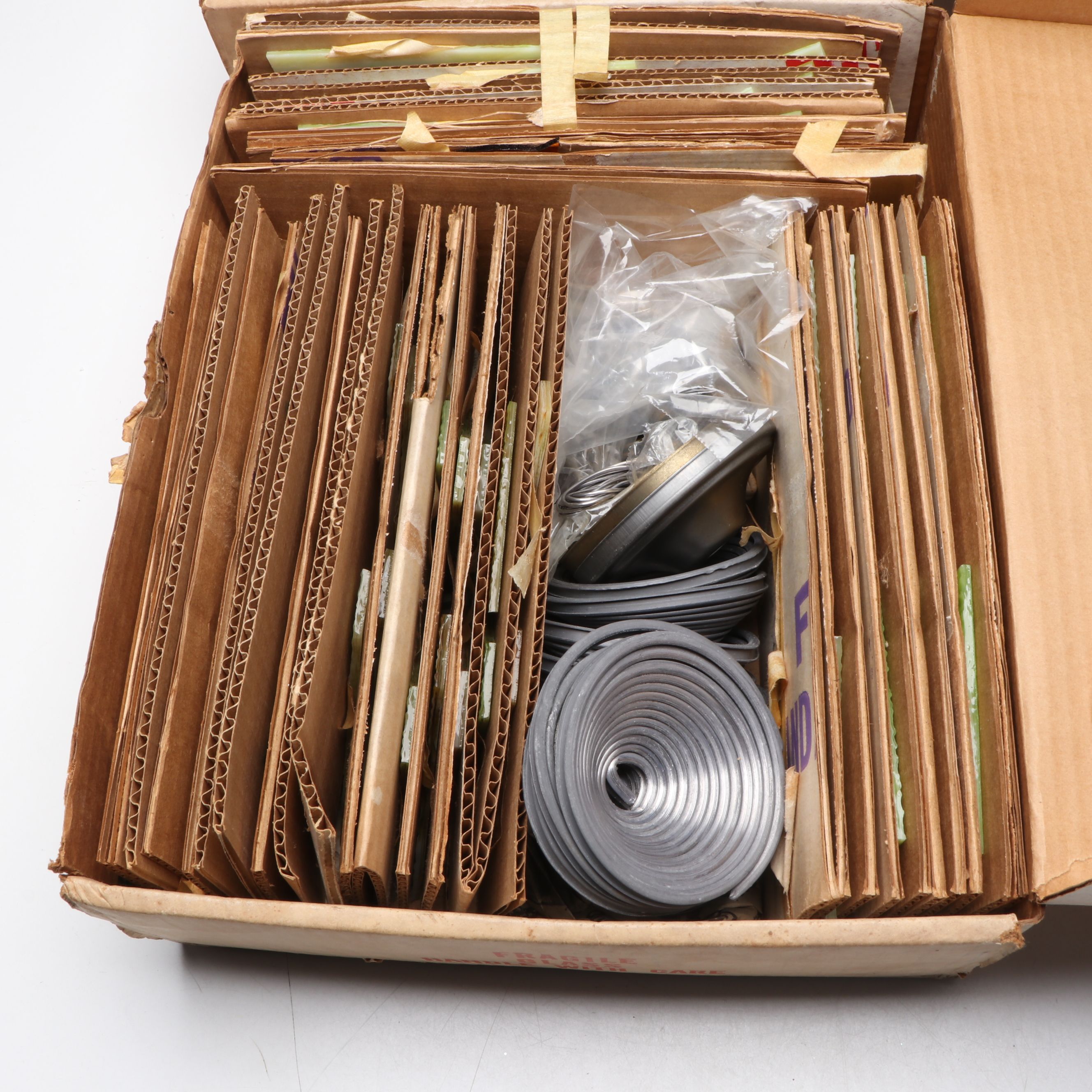 Creative Corners "Tiffany Style Authentic-Leaded" Lamp Shade Constructing Kits