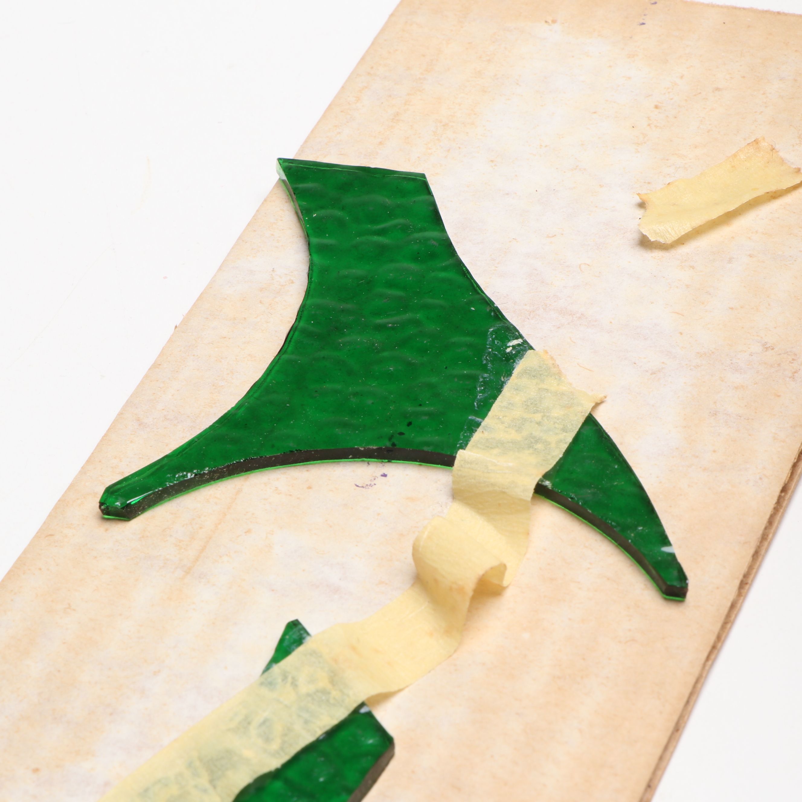 Creative Corners "Tiffany Style Authentic-Leaded" Lamp Shade Constructing Kits