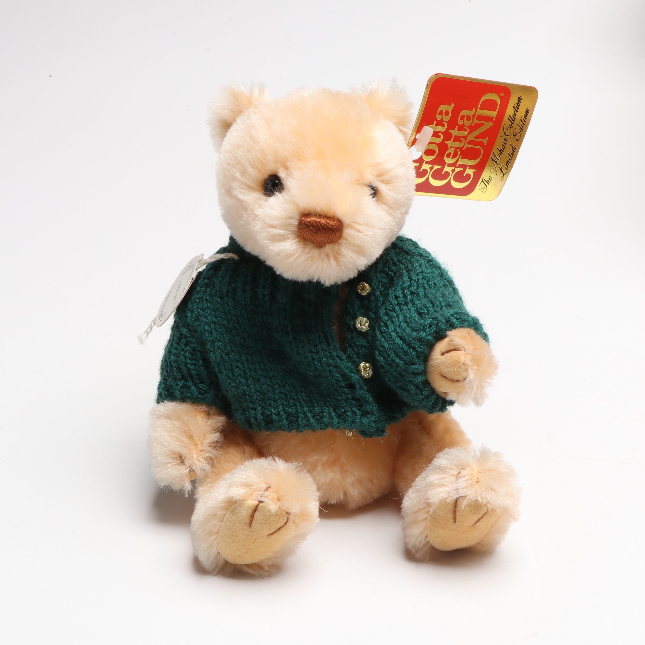 GUND Collectors Club 1999 with Other Bears and Collectors Items