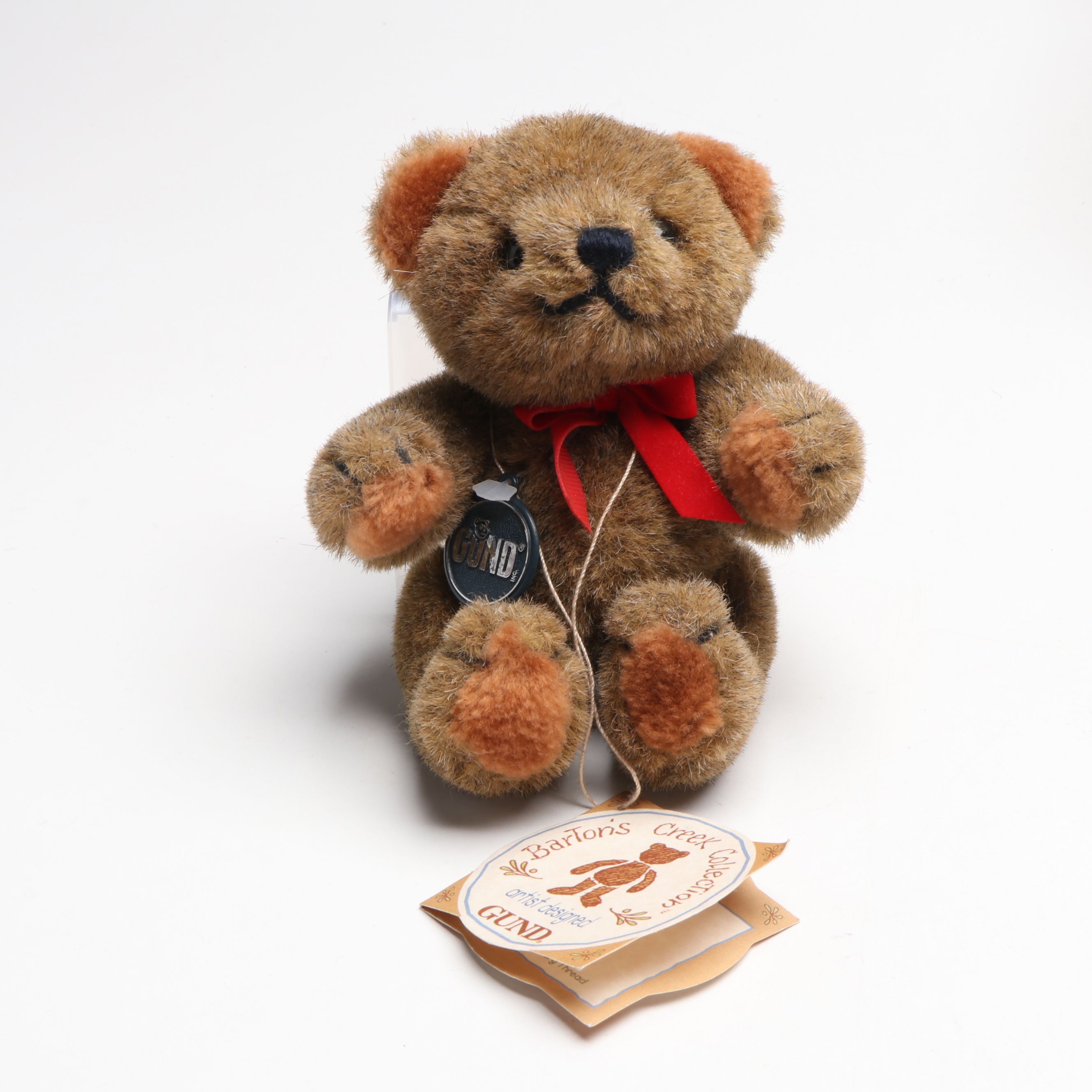 GUND Collectors Club 1999 with Other Bears and Collectors Items