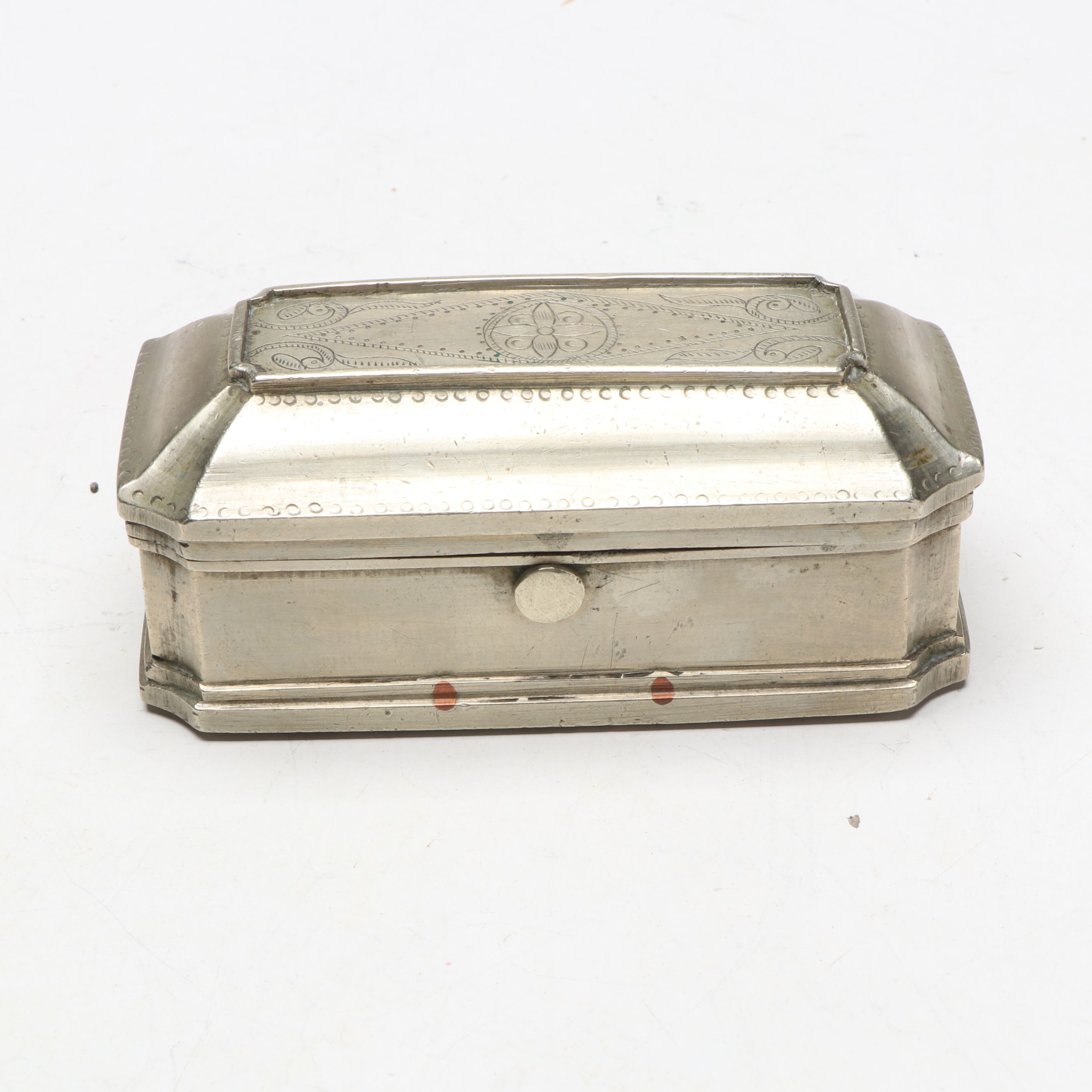 Georgian Style Warming Plates with Other Silver Plate Tableware and Decor